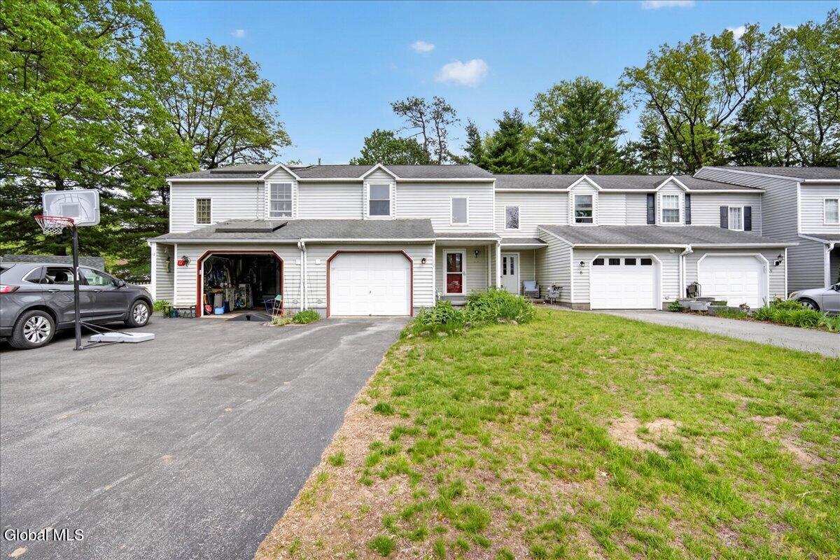 10 Deer Run Drive