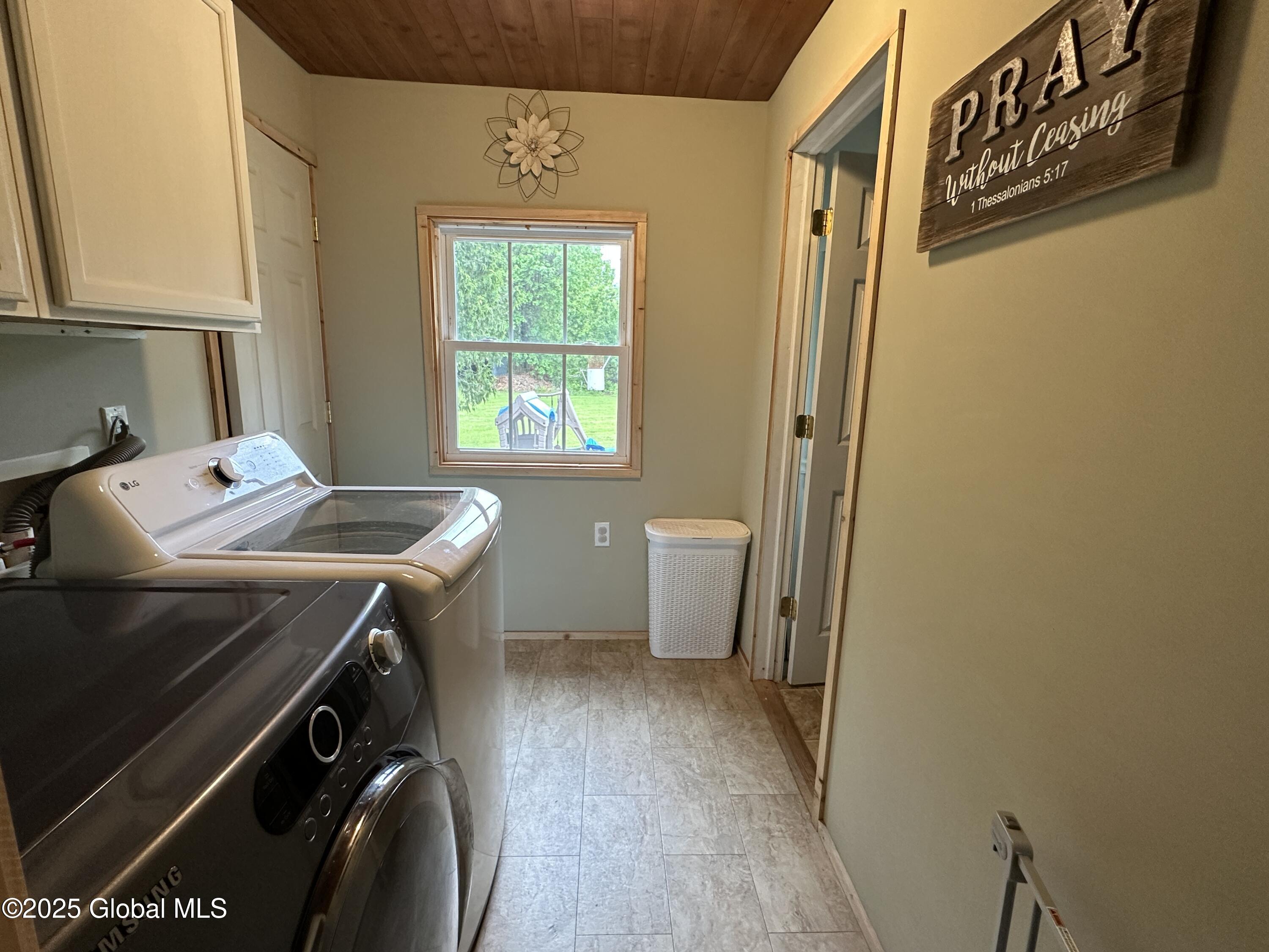 105 Mount Hope Avenue, Ticonderoga, New York image 11