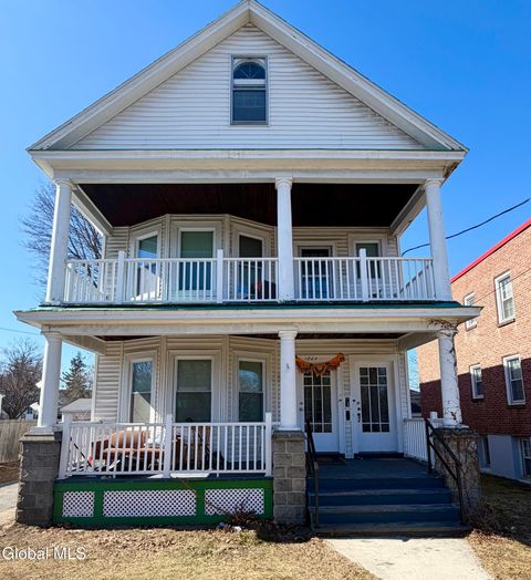 Multifamily For Sale - 1064 Washington Avenue<br/> Albany County, Albany, NY 12203