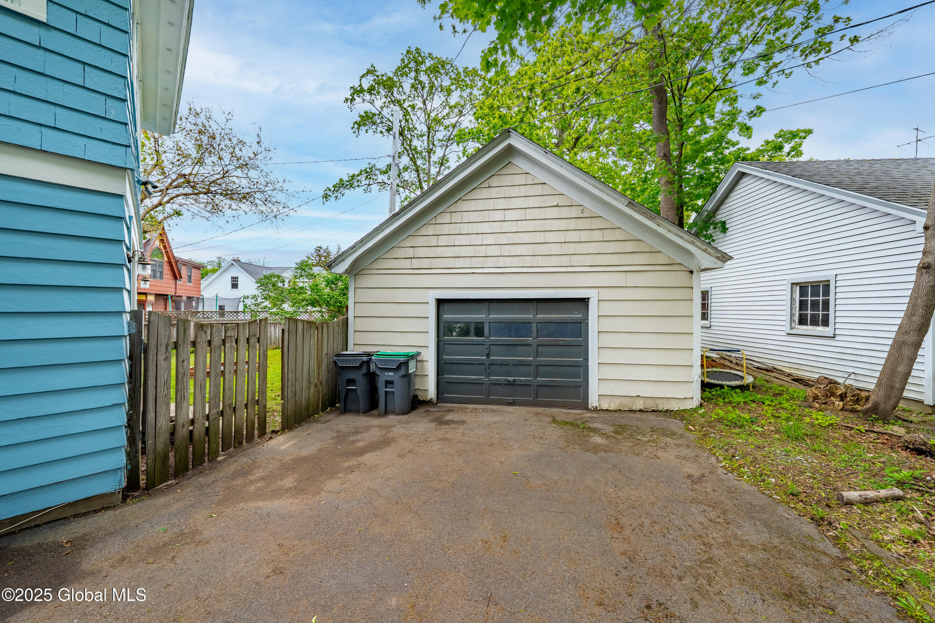 2085 Grand Boulevard, Schenectady, New York image 20