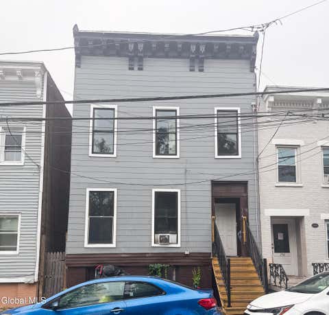 Multifamily For Sale - 154 Broad St St<br/> Albany, NY 12202