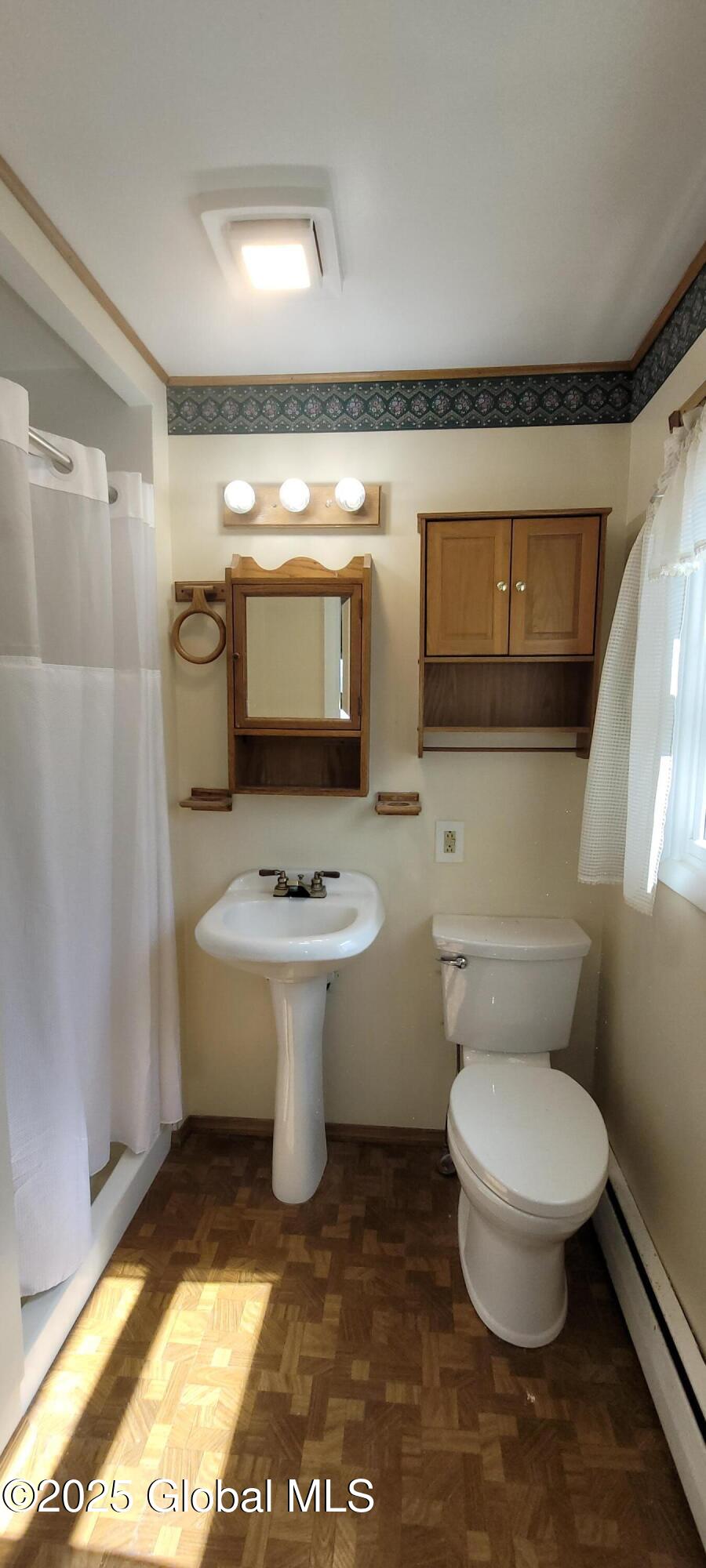 29 Nancy Drive, Troy, New York image 28