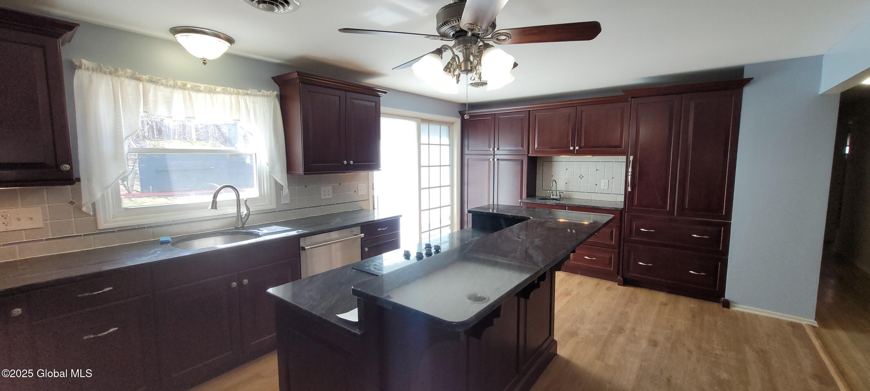 29 Nancy Drive, Troy, New York image 12
