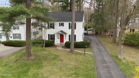 Photo of 1575 Dean Street, Niskayuna, NY 12309 (MLS # 202615913)
