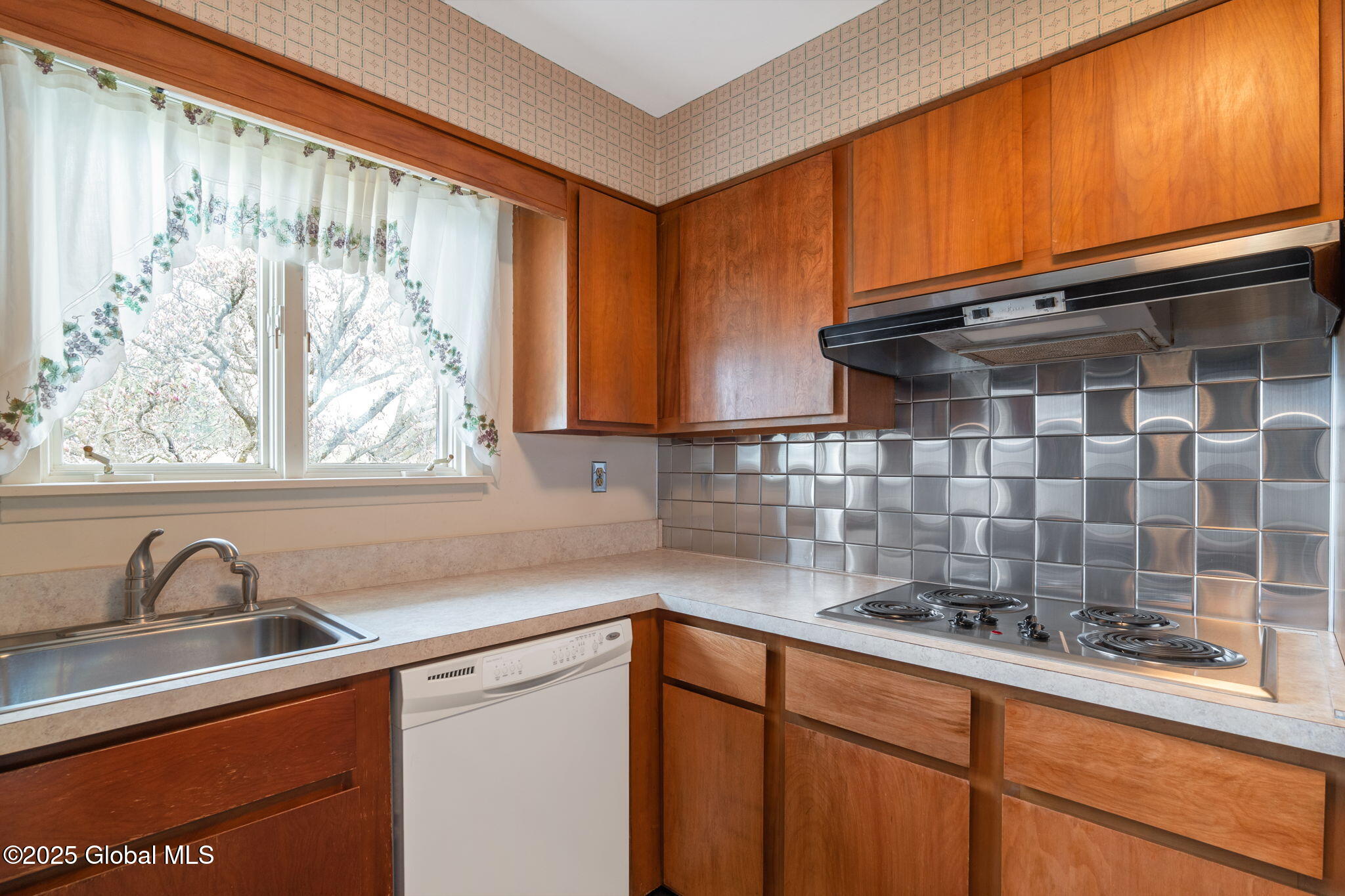 113 Royal Drive, Warnerville, New York image 13