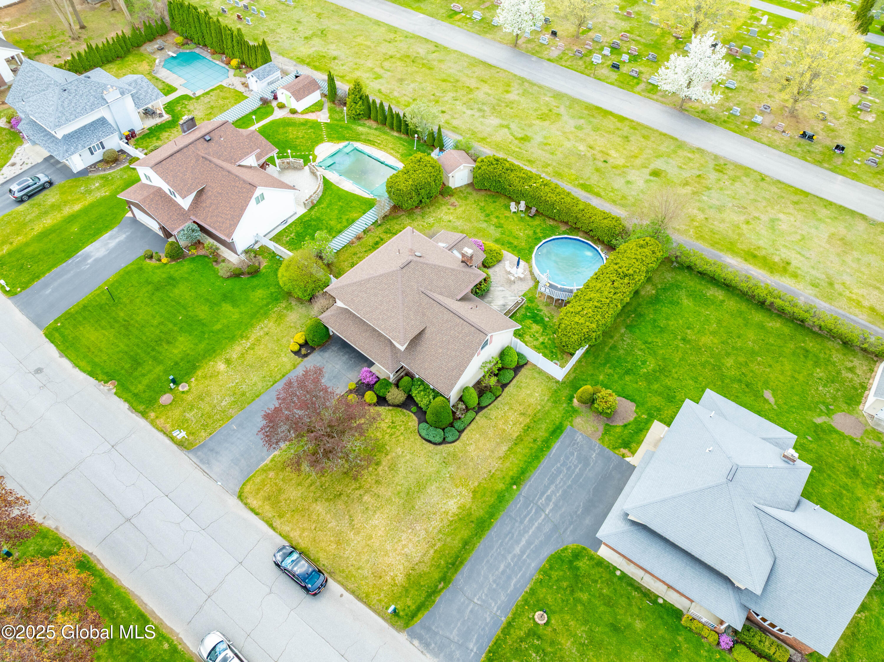 320 Dolan Drive, Schenectady, New York image 46