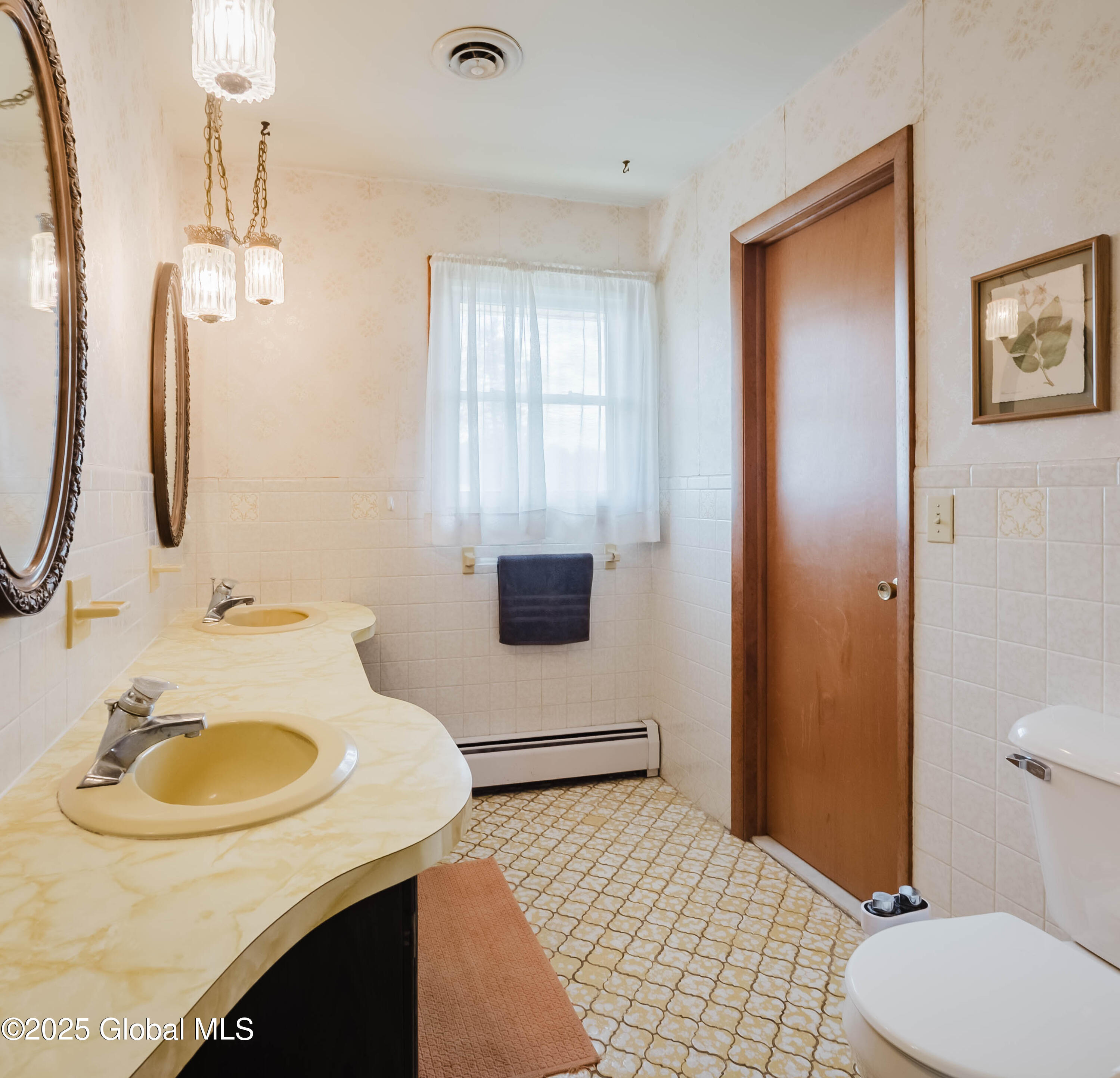 320 Dolan Drive, Schenectady, New York image 26