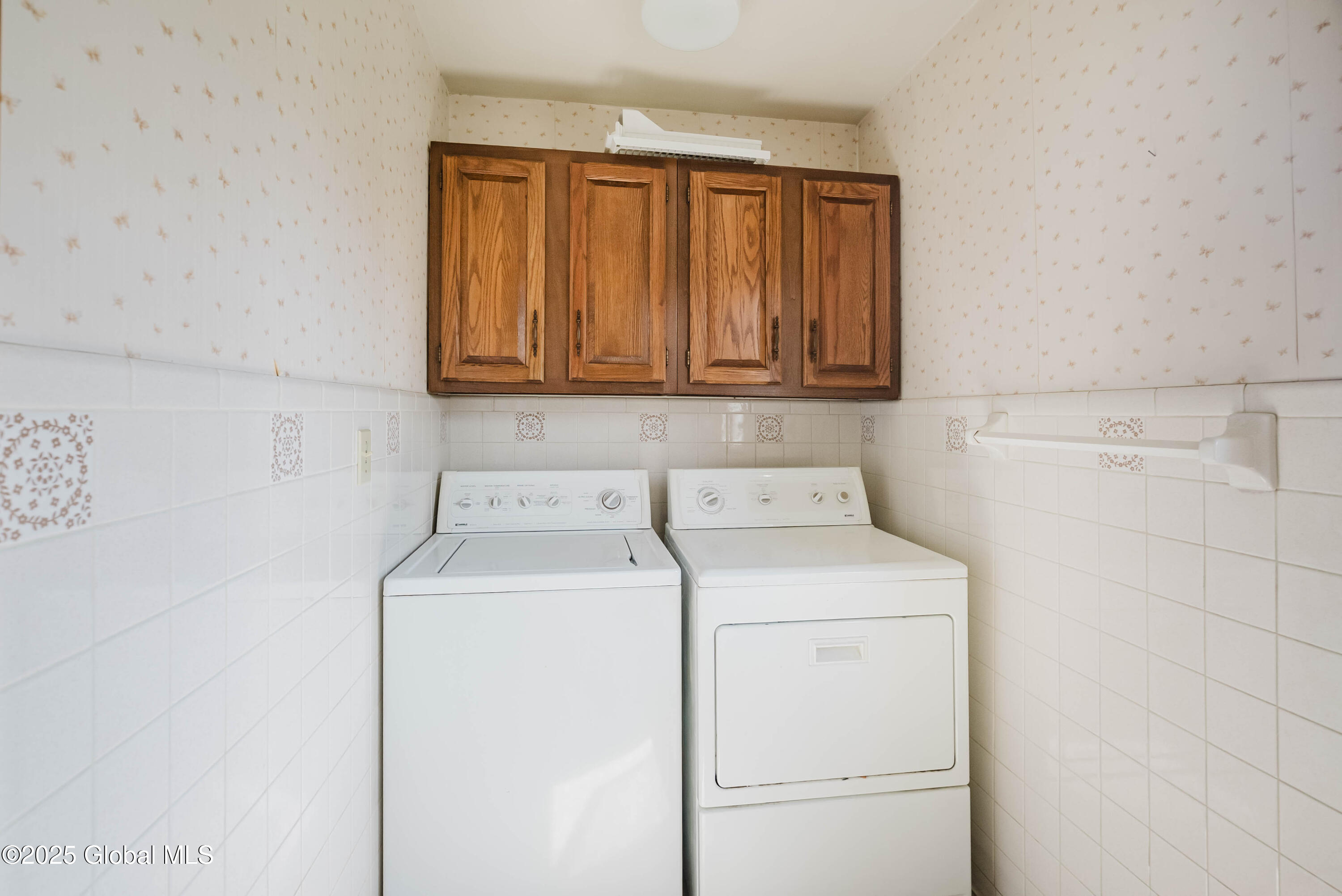 320 Dolan Drive, Schenectady, New York image 18