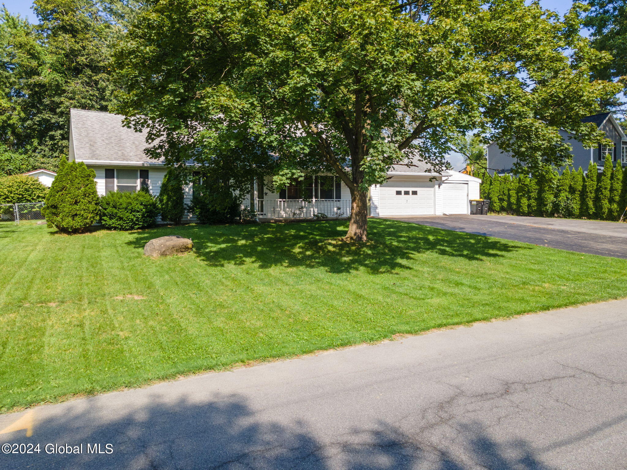 7 Lynn Drive, Schenectady, New York image 39