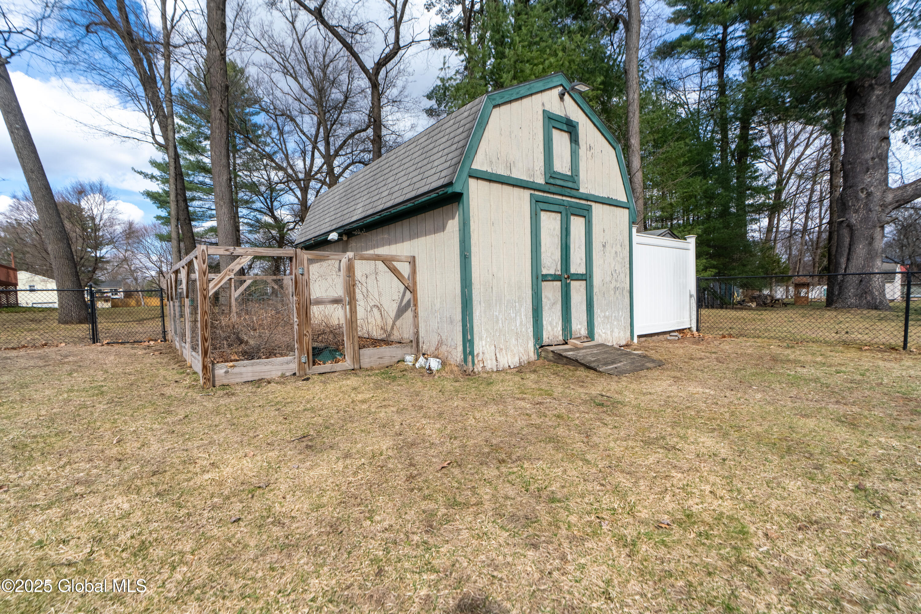 7 Bemis Heights Road, Saratoga Springs, New York image 33