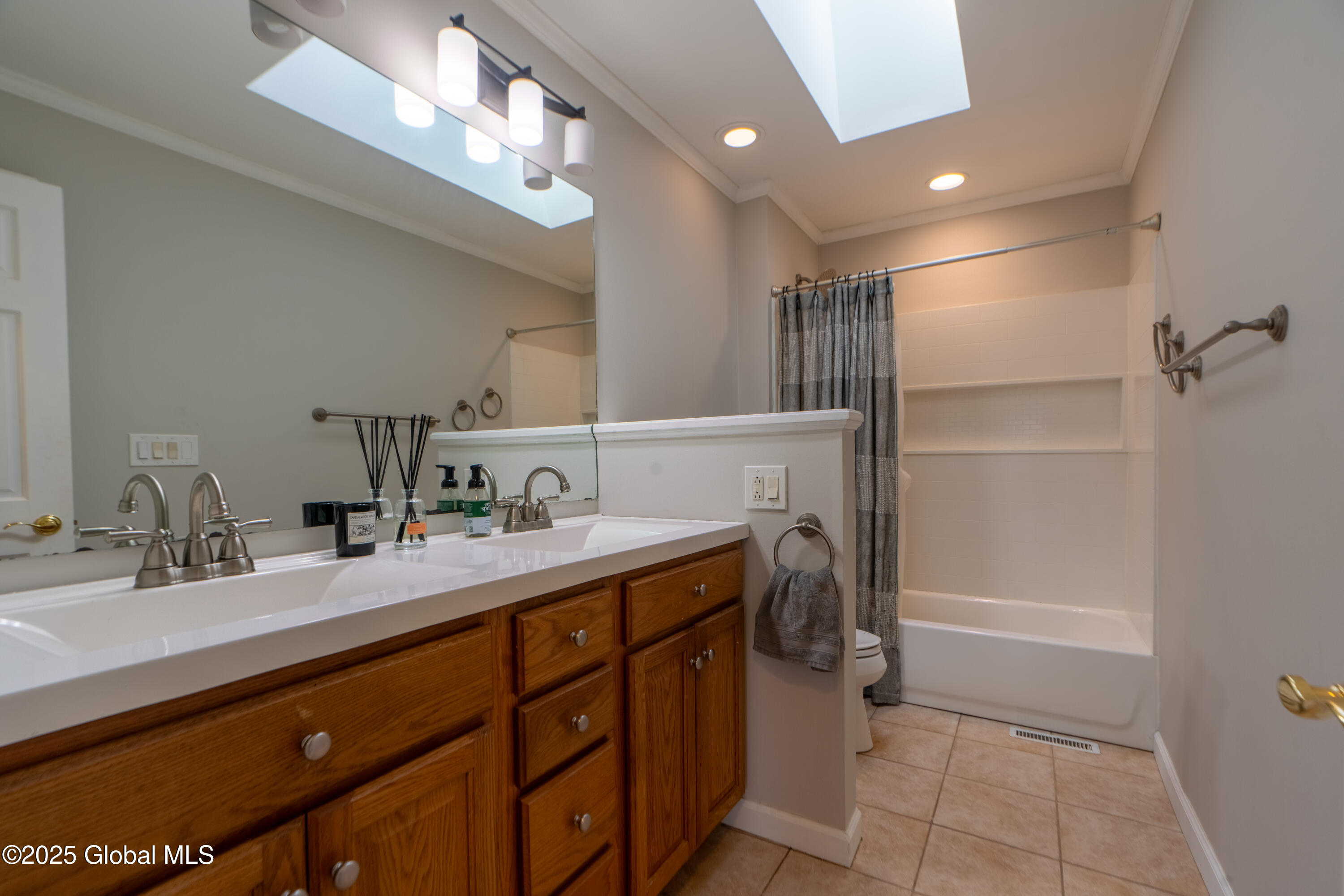 7 Bemis Heights Road, Saratoga Springs, New York image 16
