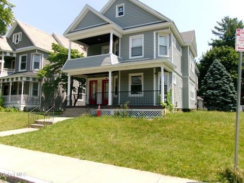 Multifamily For Rent - 1338 Parkwood Boulevard<br/> Schenectady County, Schenectady, NY 12308