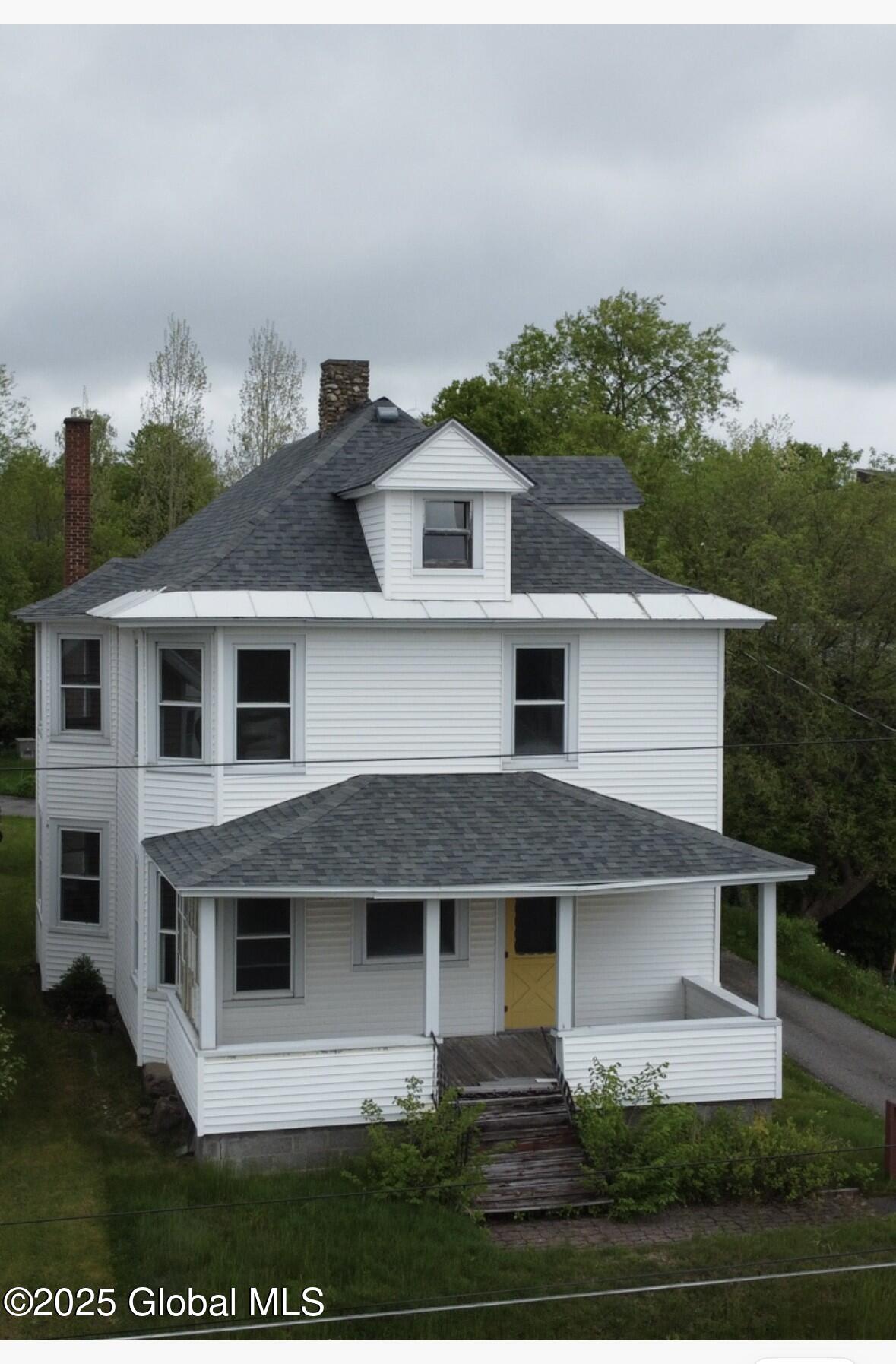 201 Mckinley Street, Lake Placid, New York image 1