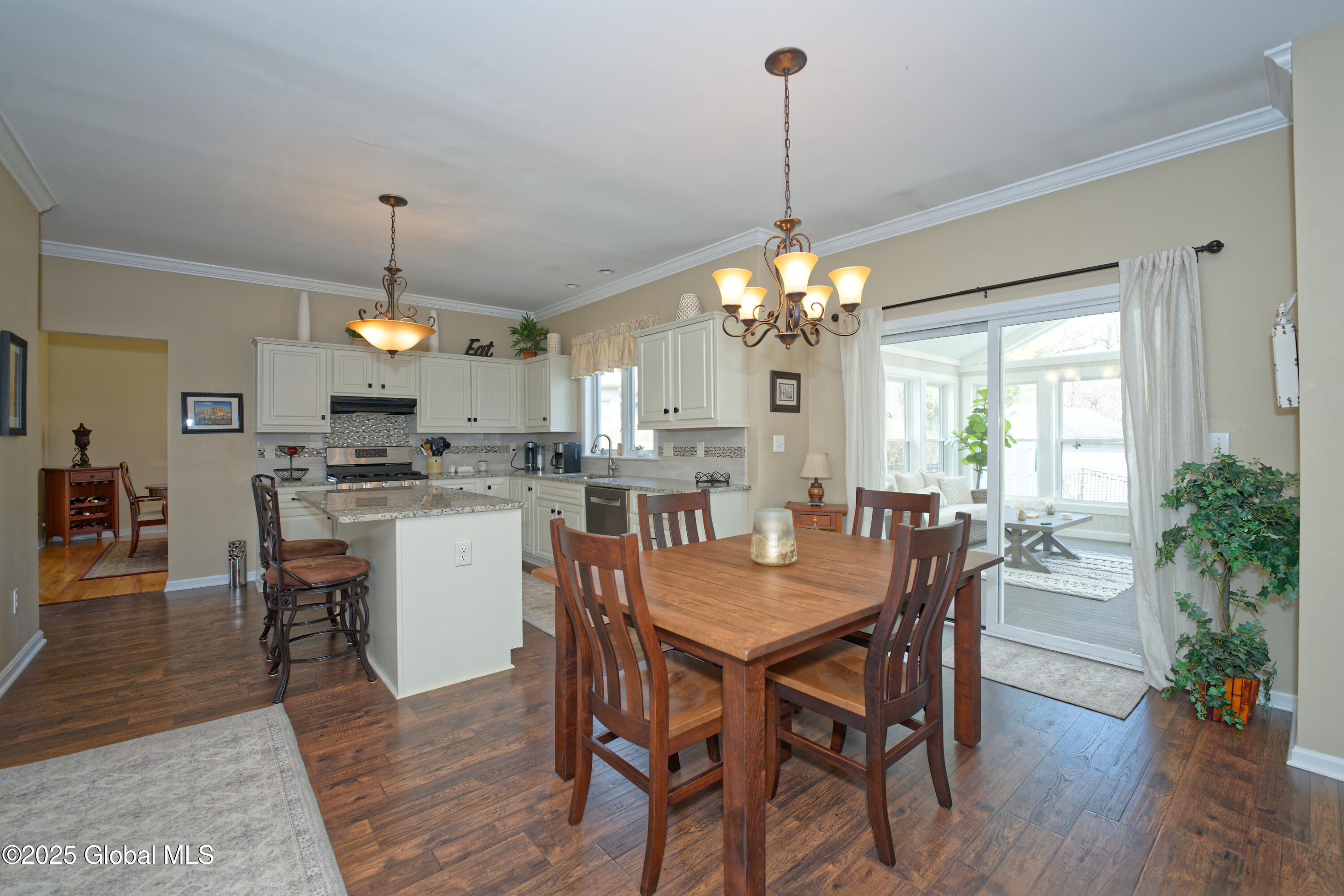 33 Spice Mill Boulevard, Clifton Park, New York image 24