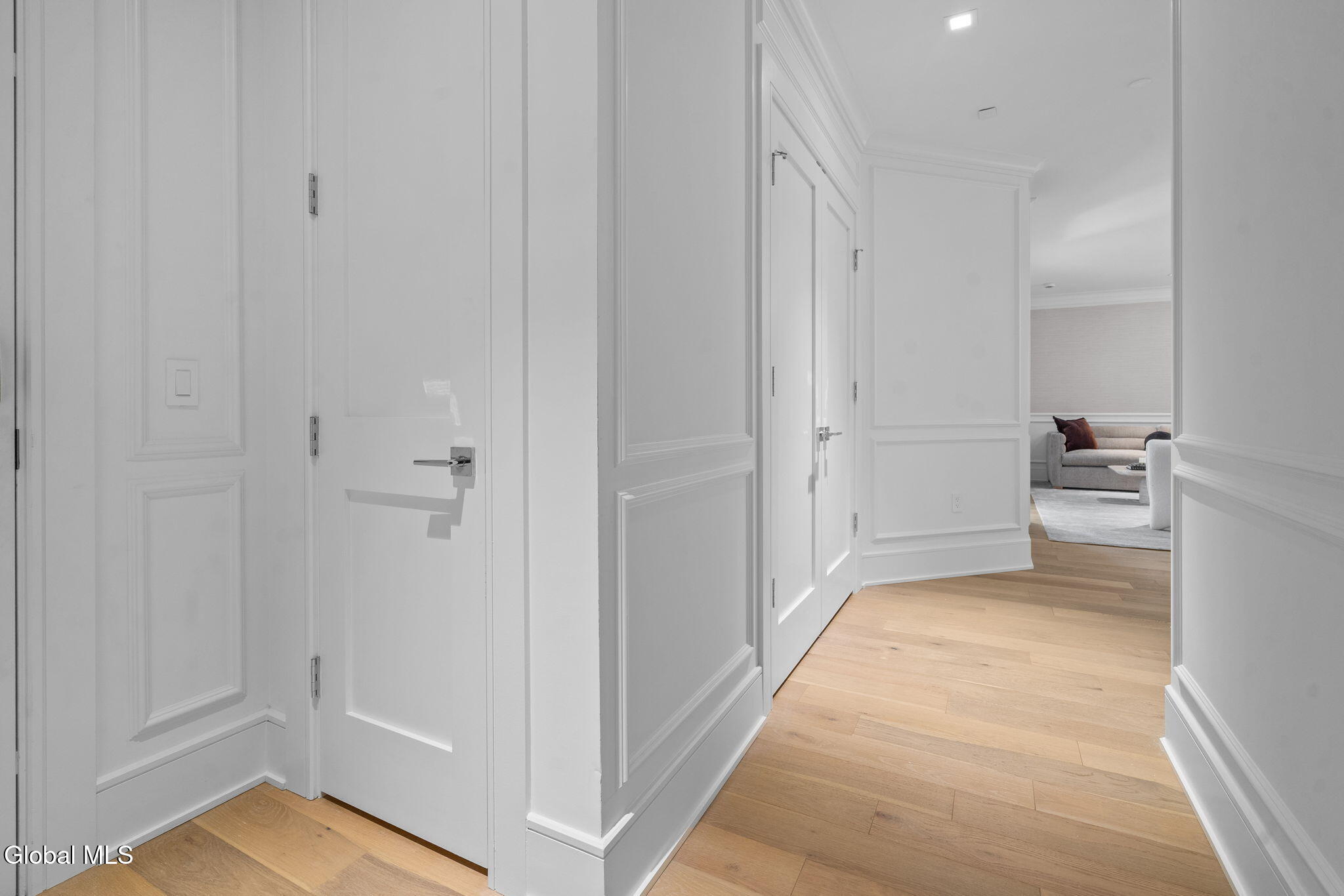 19 Washington Street 255 J