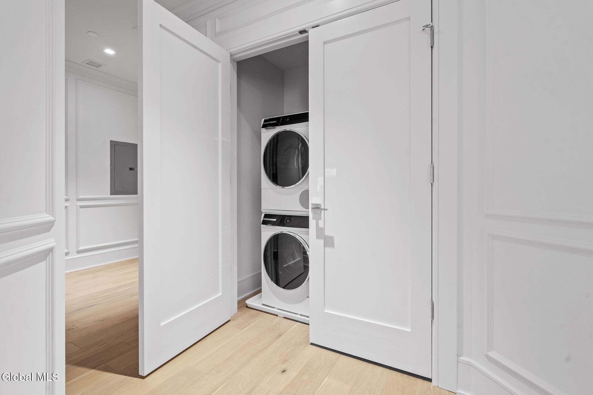 19 Washington Street 255 J