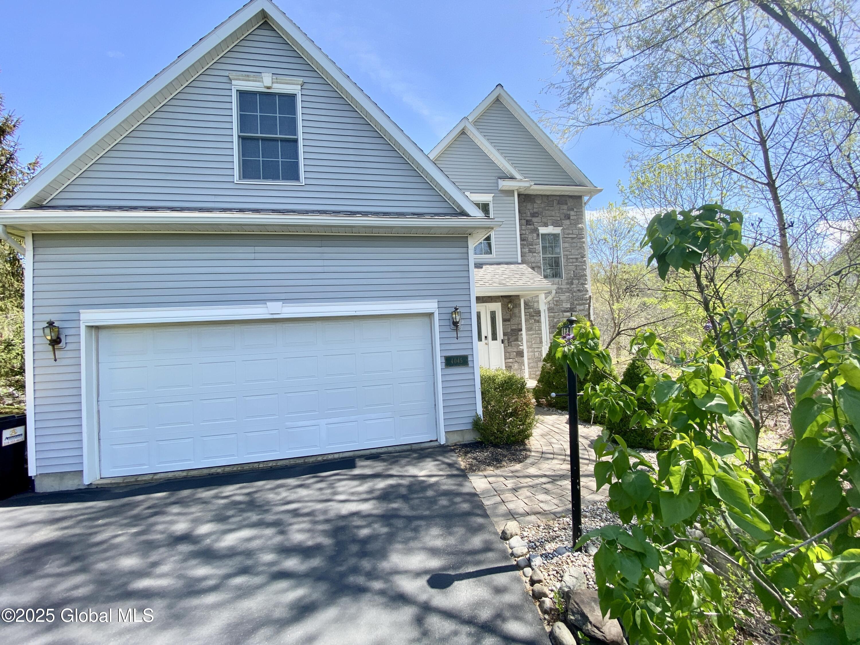 4045 Windsor Drive, Niskayuna, New York image 30