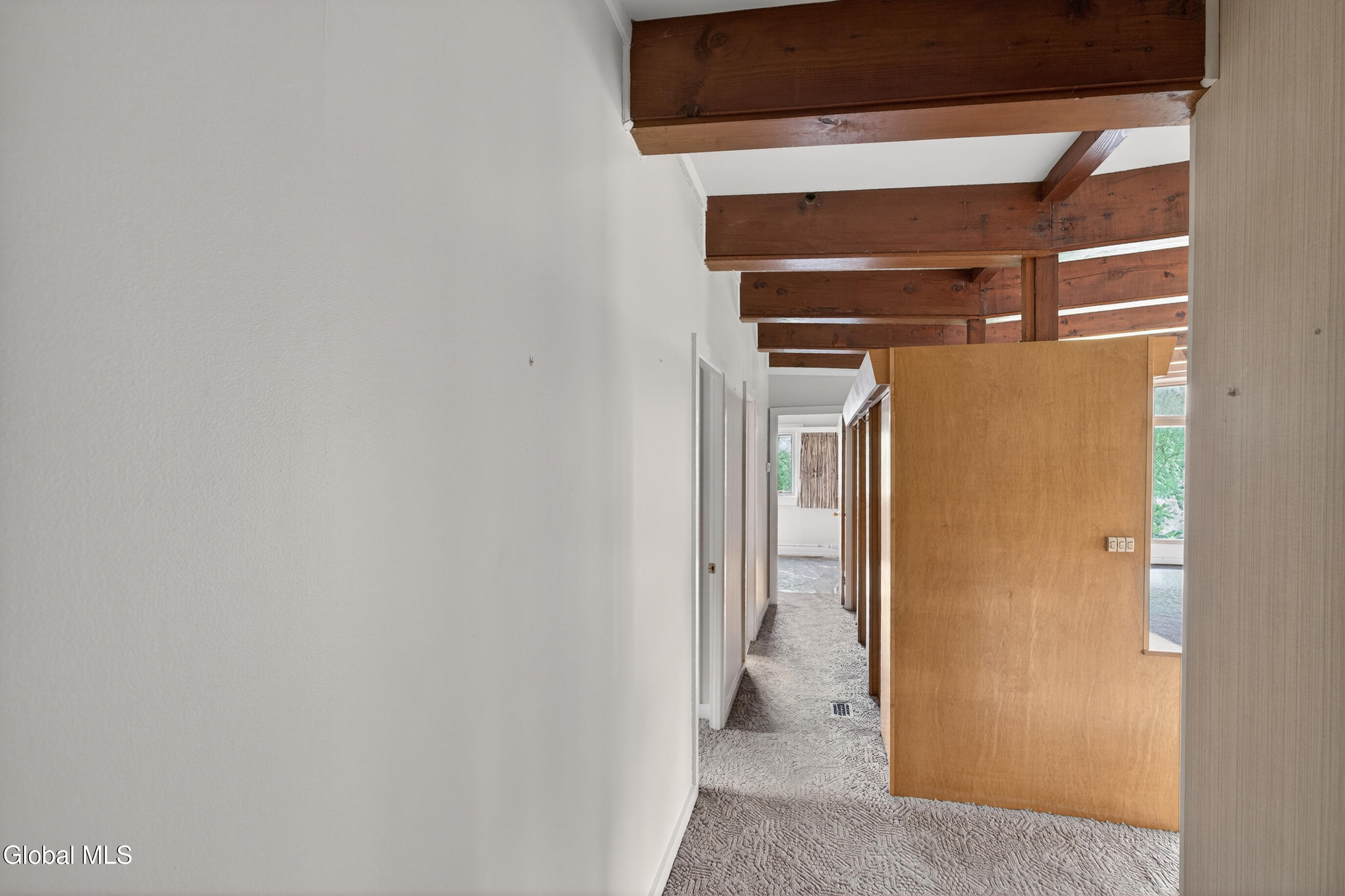 323 Oakridge Drive