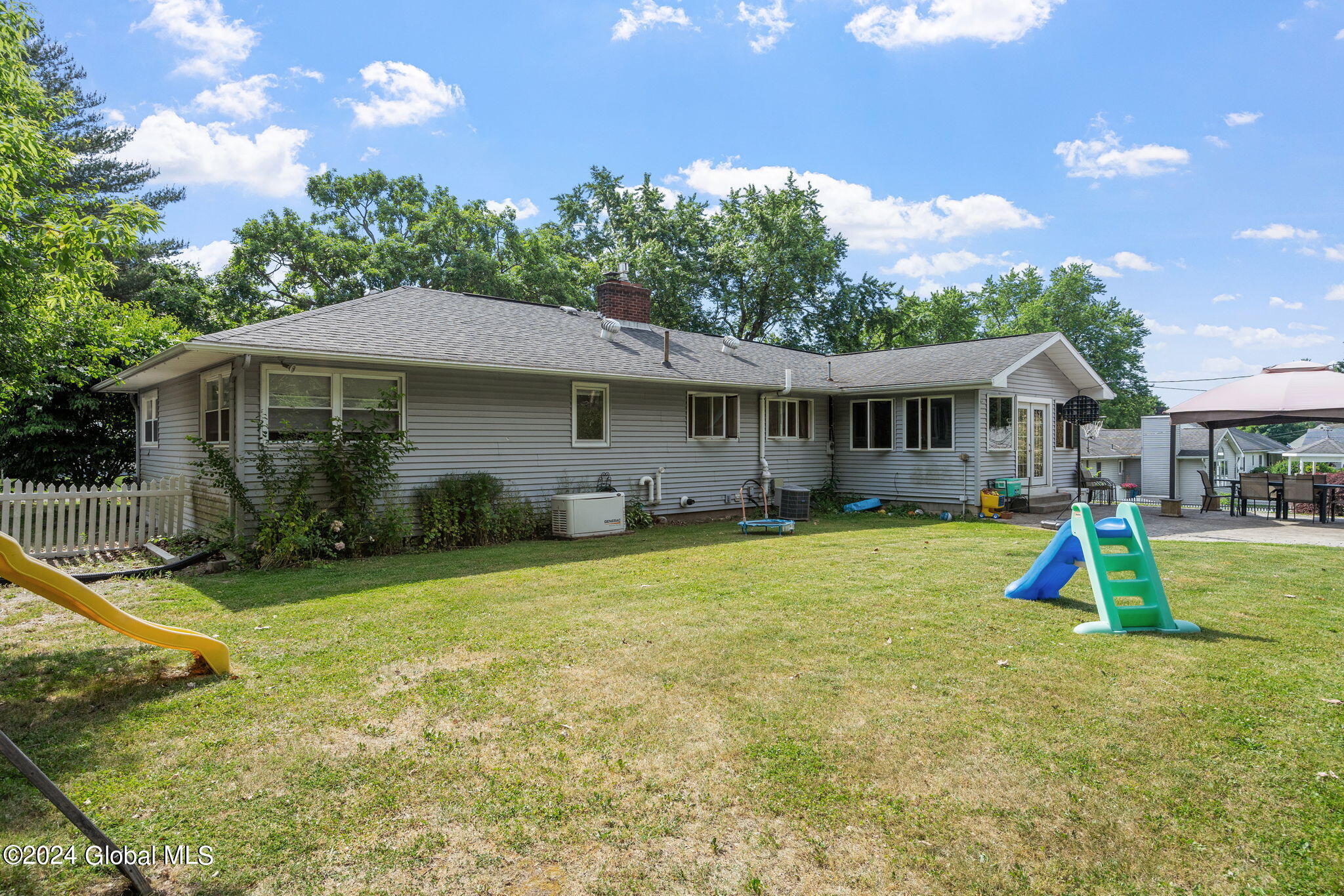 22 W Glenwood Drive, Latham, New York image 35