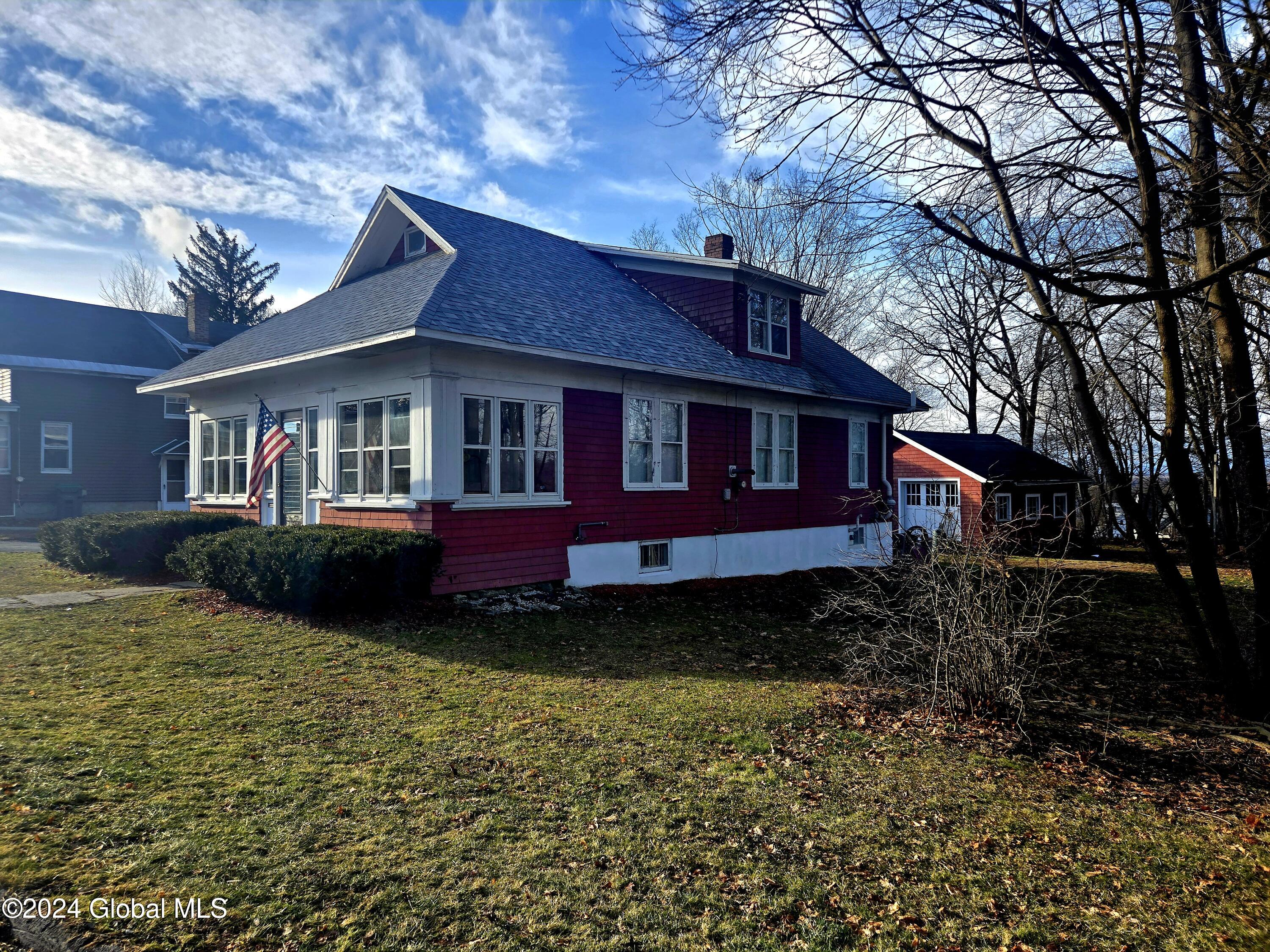 25 Third Ave Avenue, Canajoharie, New York image 2