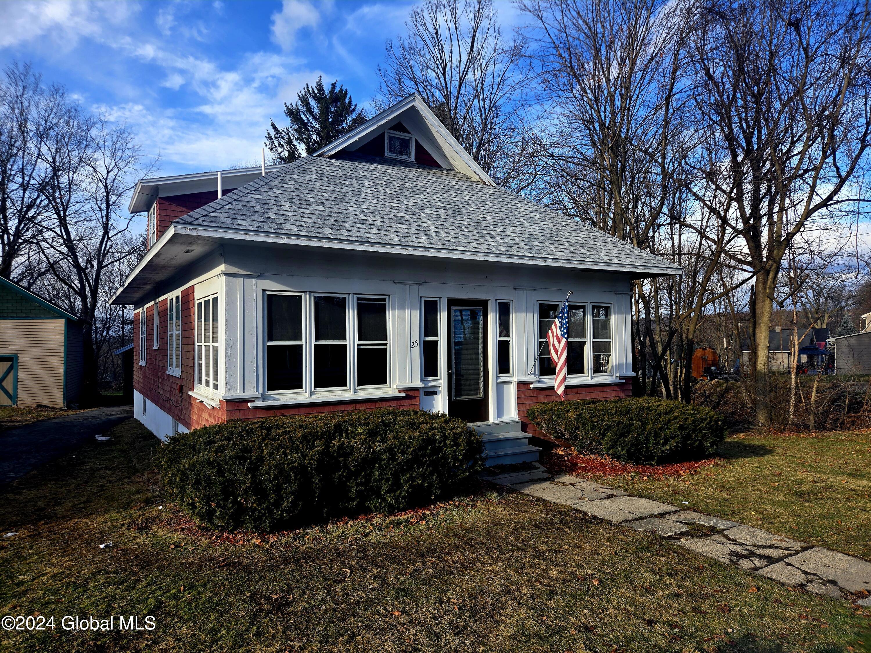 25 Third Ave Avenue, Canajoharie, New York image 1