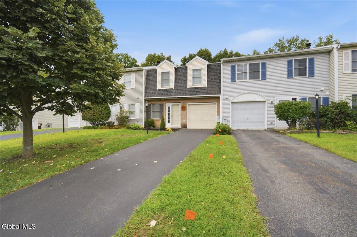 31 Bridgewood Lane