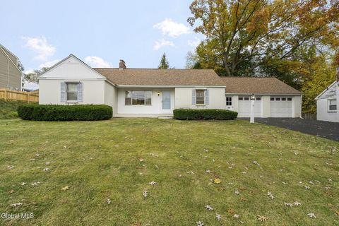 Photo of 35 Evelyn Avenue, Amsterdam, NY 12010 (MLS # 202528429) Photo of 35 Evelyn Avenue, Amsterdam, NY 12010 (MLS # 202528429)