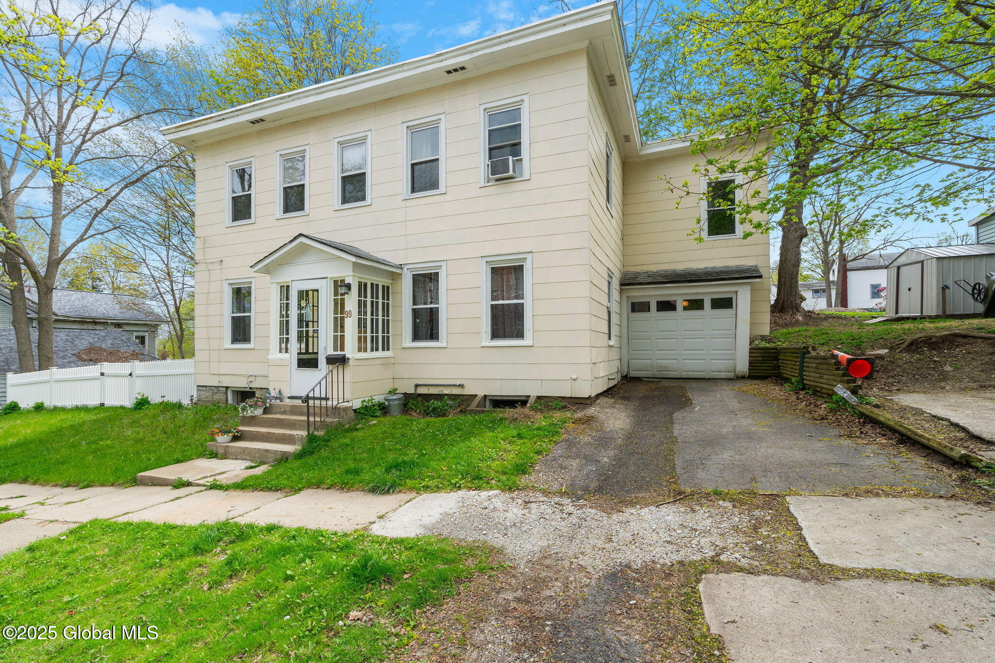 99 Otsego Street, Canajoharie, New York image 4