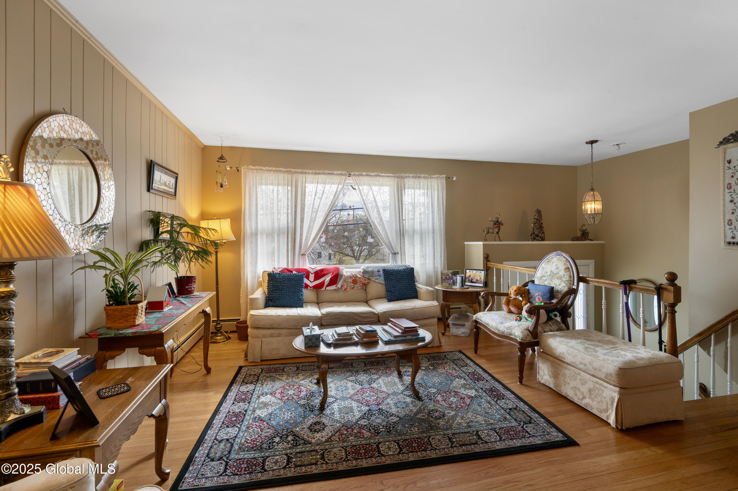 35 Lincoln Avenue, Colonie, New York image 6
