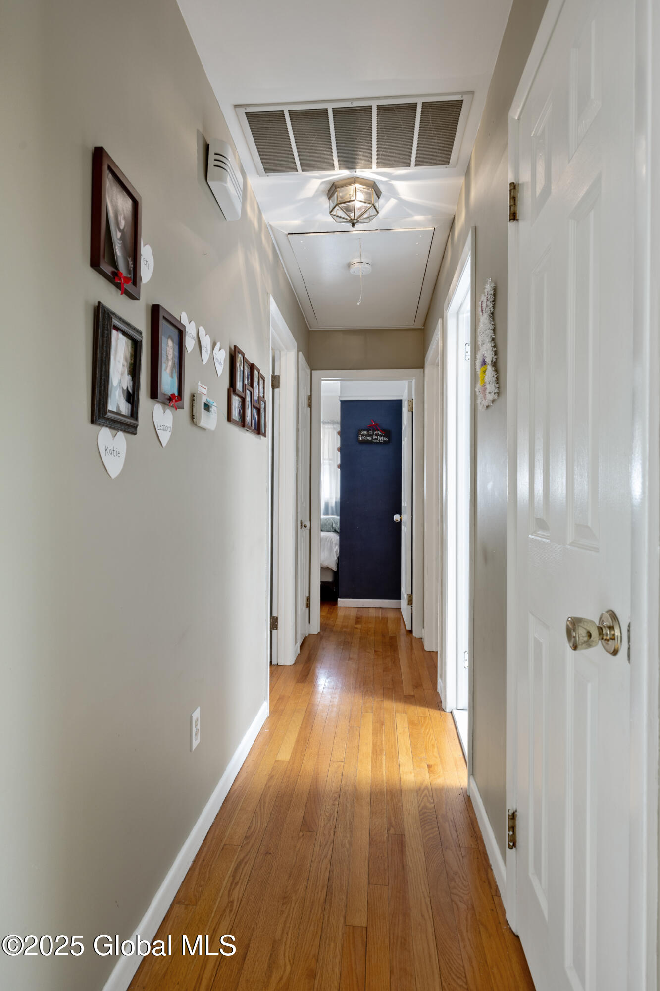 35 Lincoln Avenue, Colonie, New York image 13