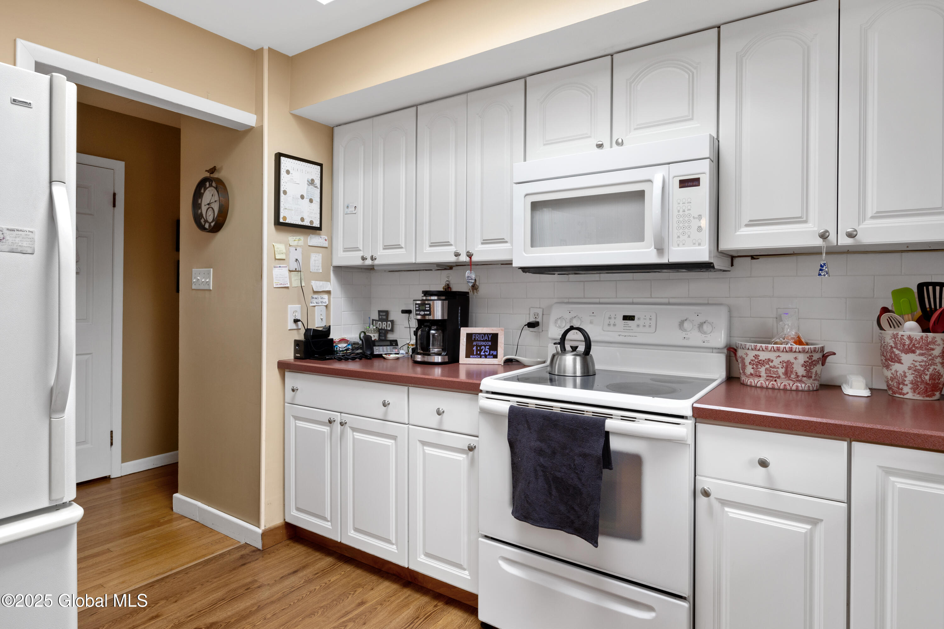35 Lincoln Avenue, Colonie, New York image 10