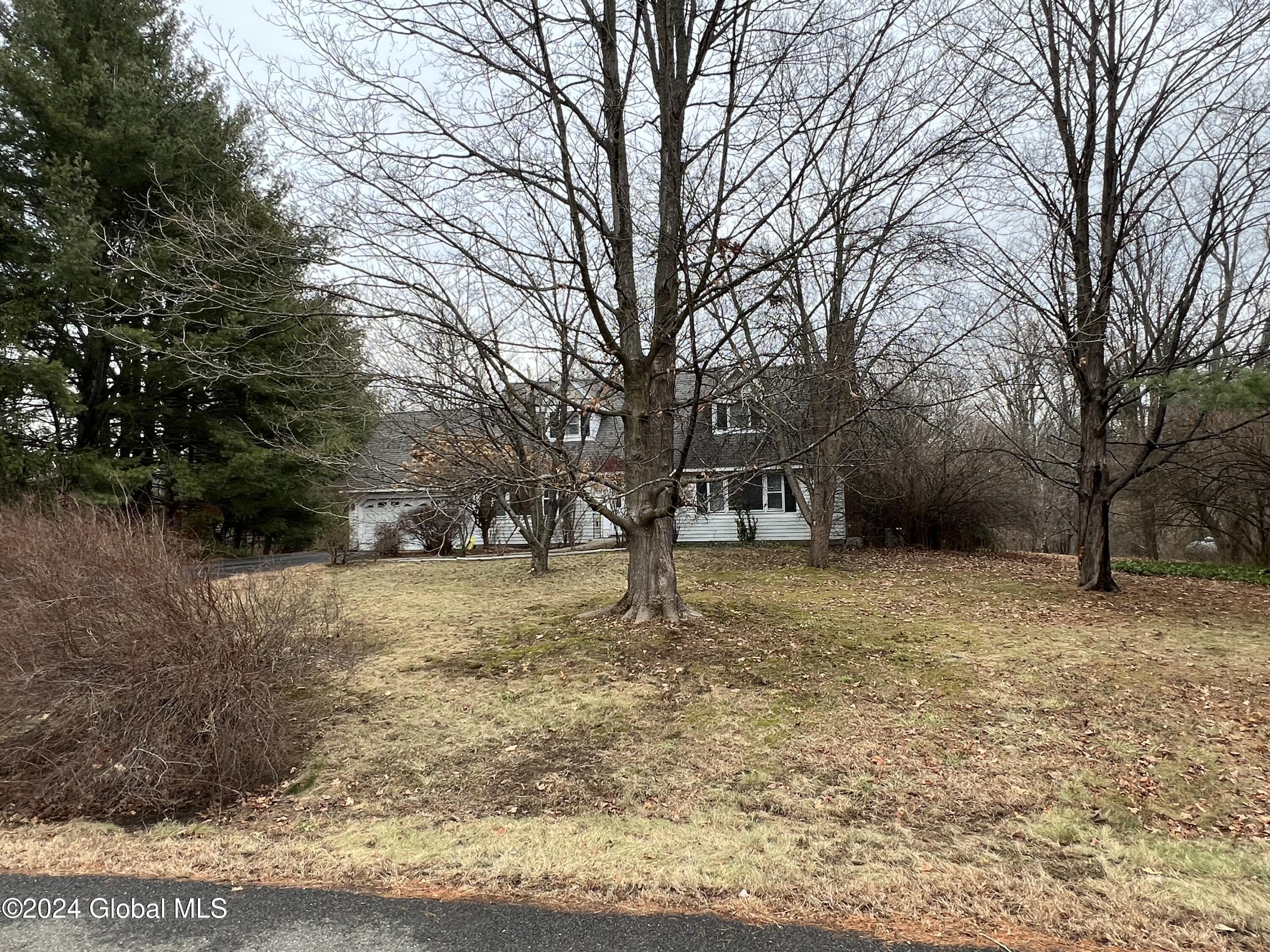 86 Hawthorn Drive, Valatie, New York image 35