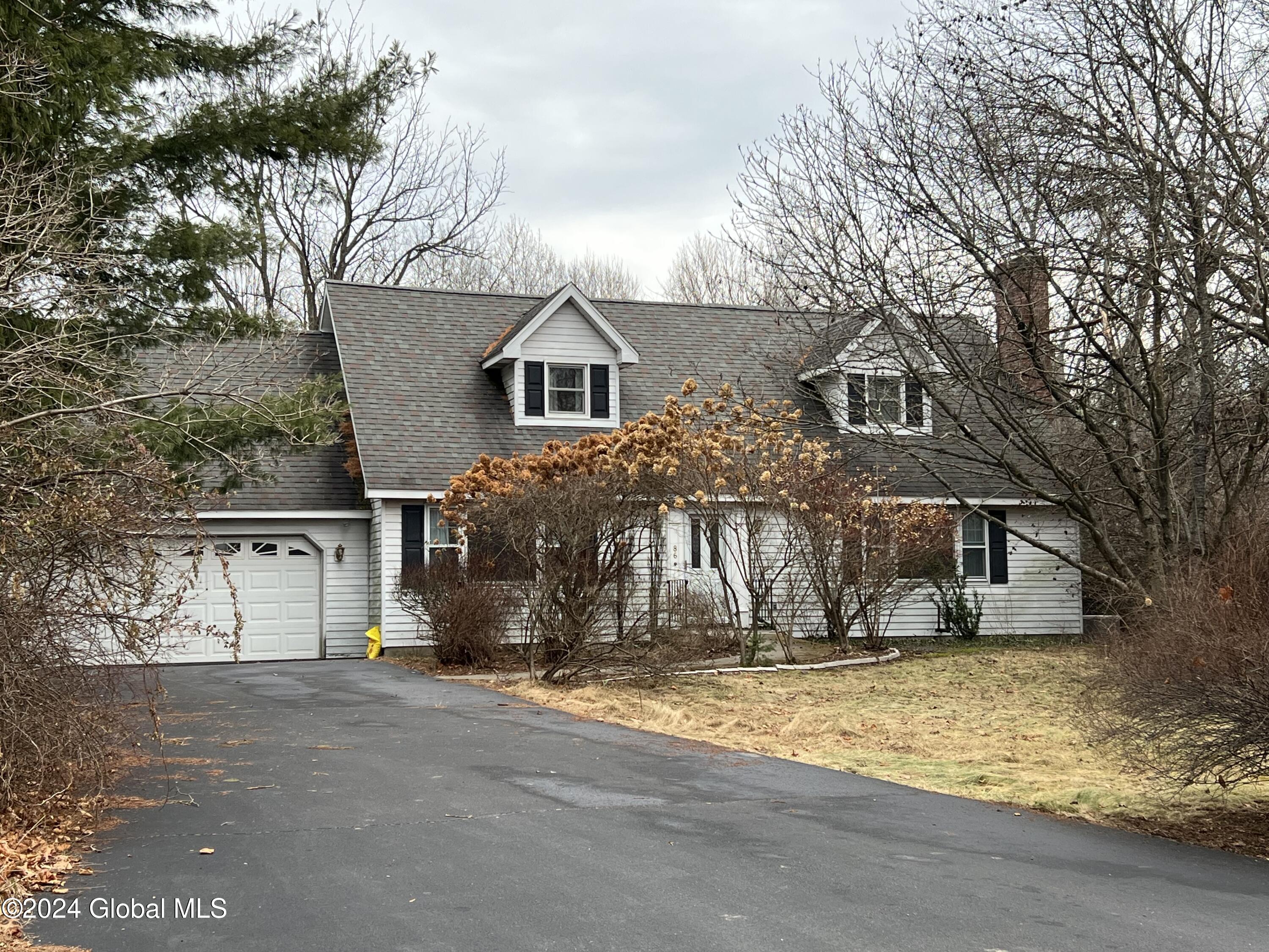 86 Hawthorn Drive, Valatie, New York image 1