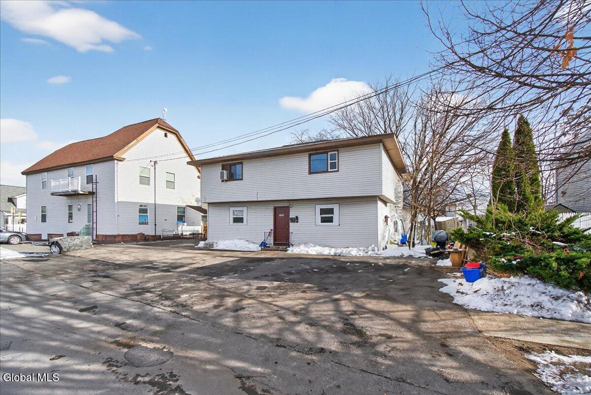 Watervliet, New York 12189, United States, 4 Bedrooms Bedrooms, ,3 BathroomsBathrooms,Residential,Active,256403 Watervliet, New York 12189, United States, 4 Bedrooms Bedrooms, ,3 BathroomsBathrooms,Residential,Active,256403