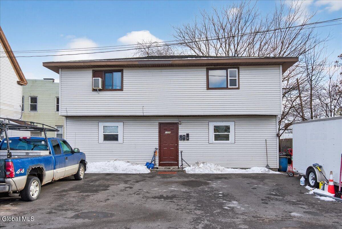 Watervliet, New York 12189, United States, 4 Bedrooms Bedrooms, ,3 BathroomsBathrooms,Residential,Active,256403