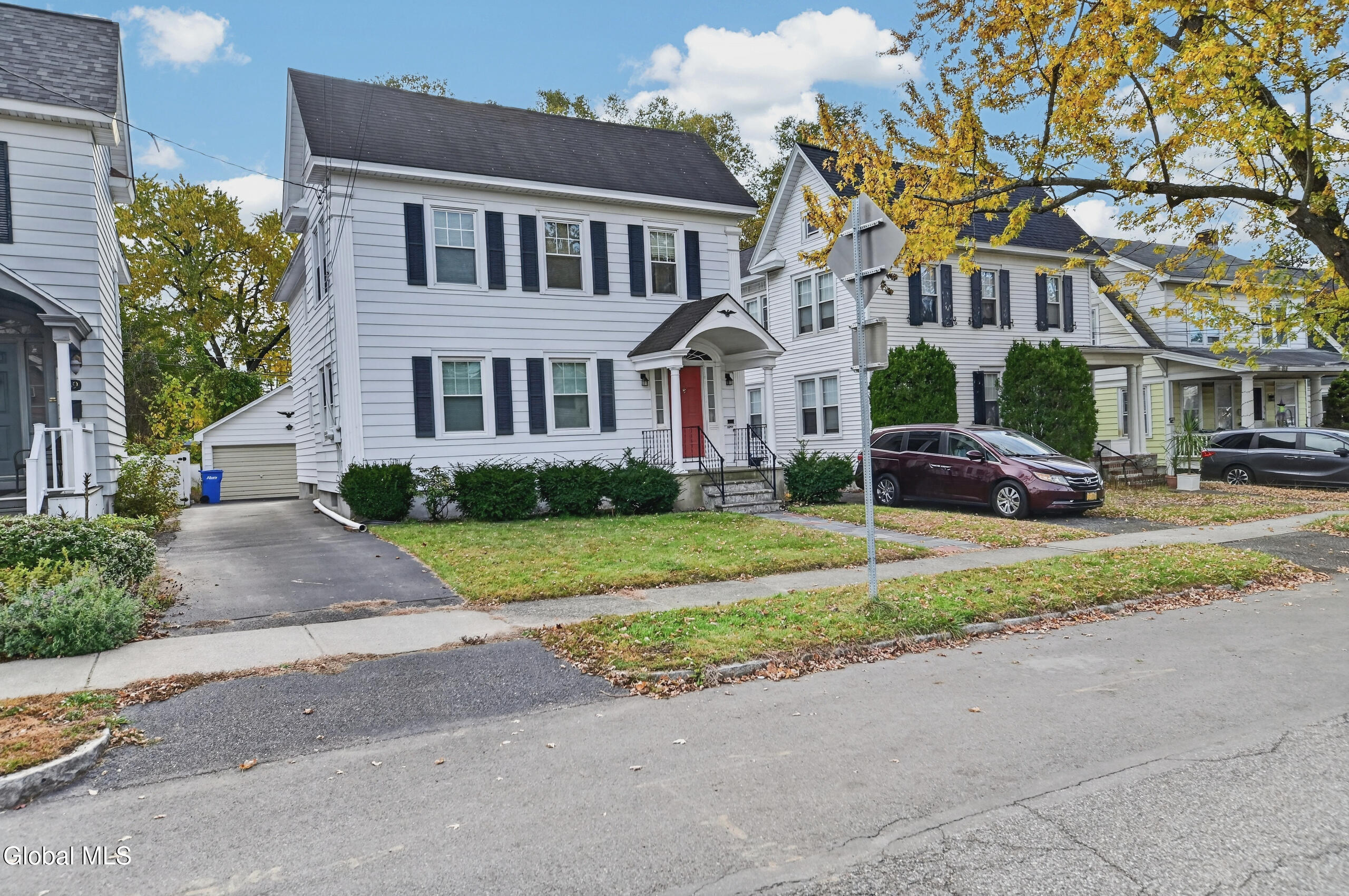 87 Eileen Street