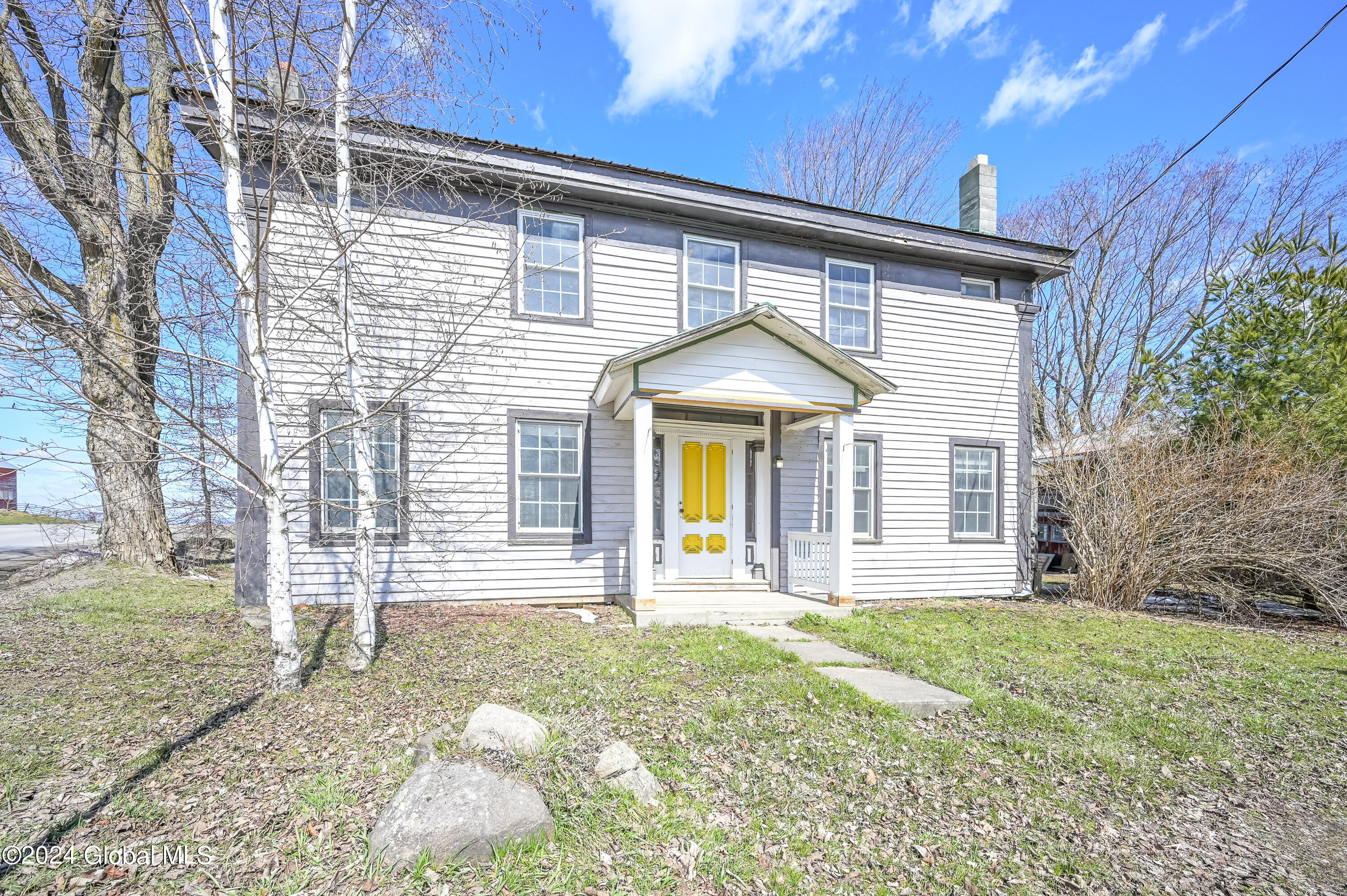 665 E Lykers Road, Sprakers, New York image 3