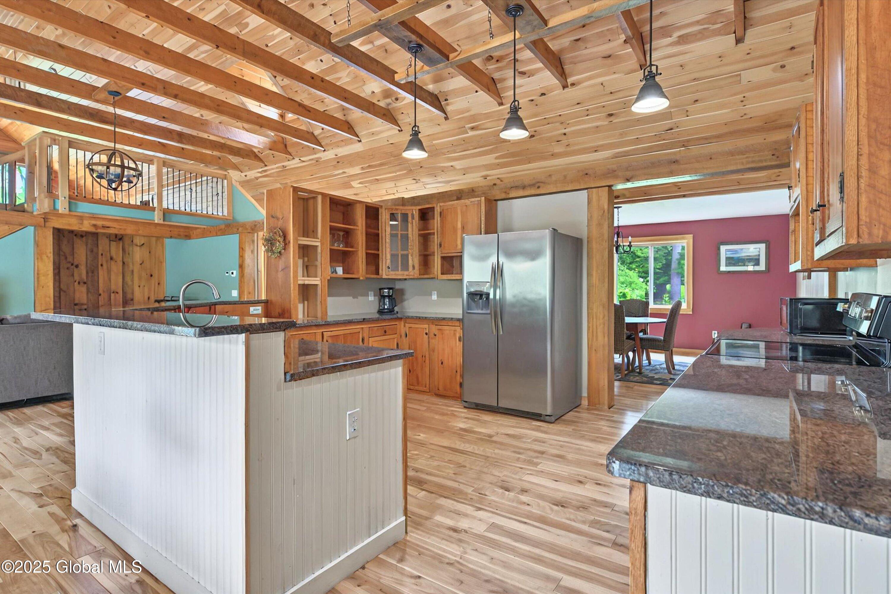 18 Kitchell Lane, Queensbury, New York image 21