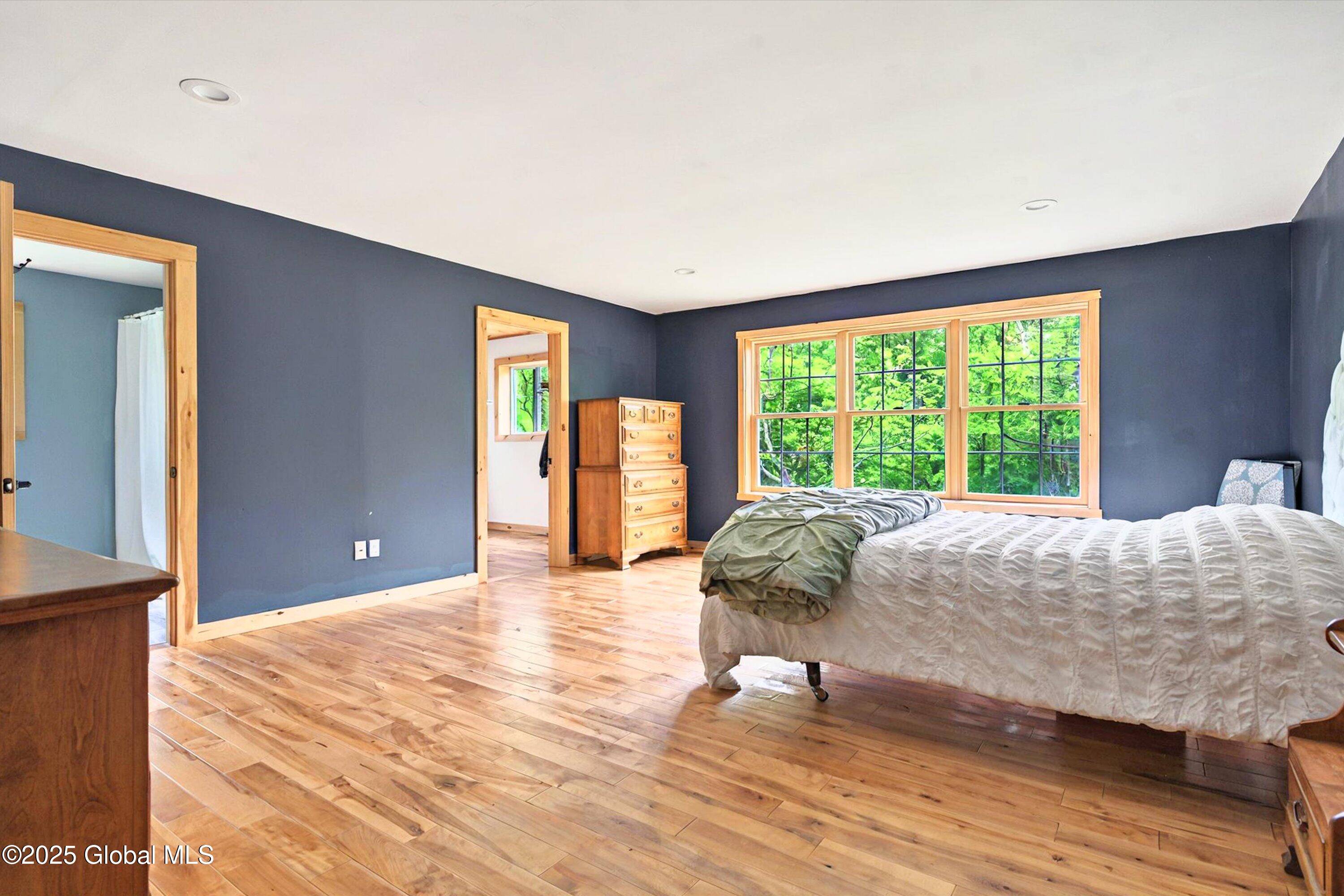 18 Kitchell Lane, Queensbury, New York image 37