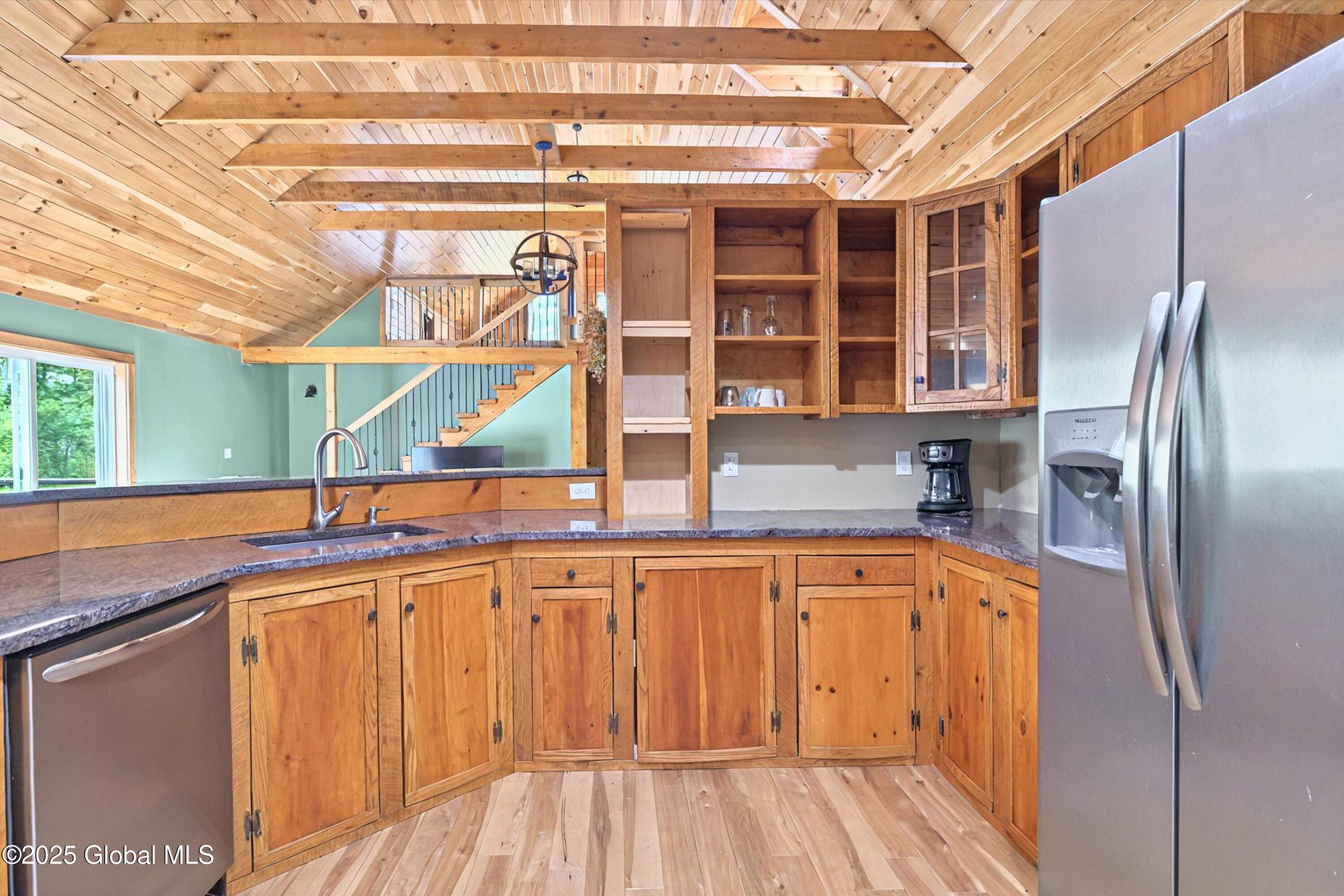 18 Kitchell Lane, Queensbury, New York image 18