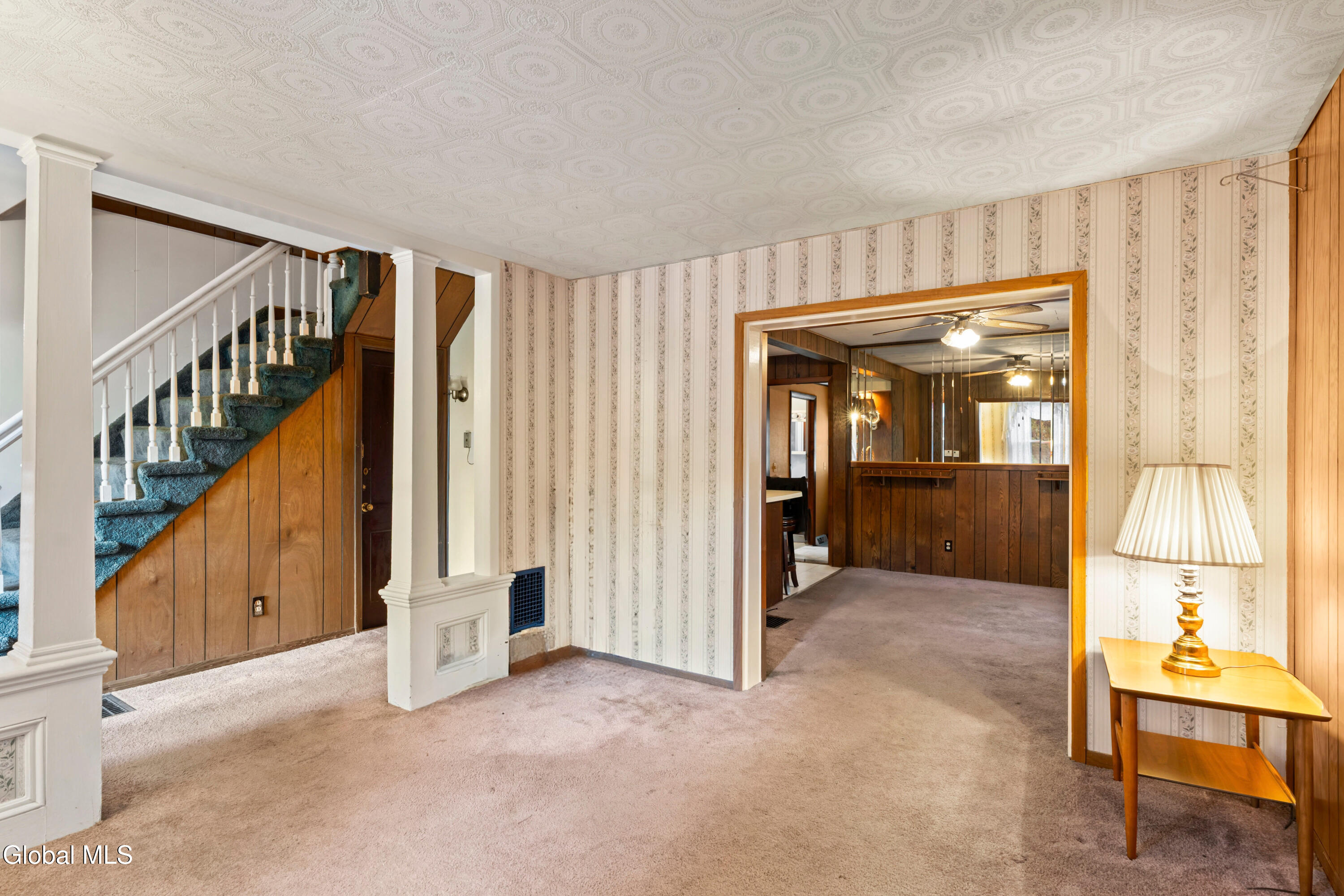 1925 Avenue B