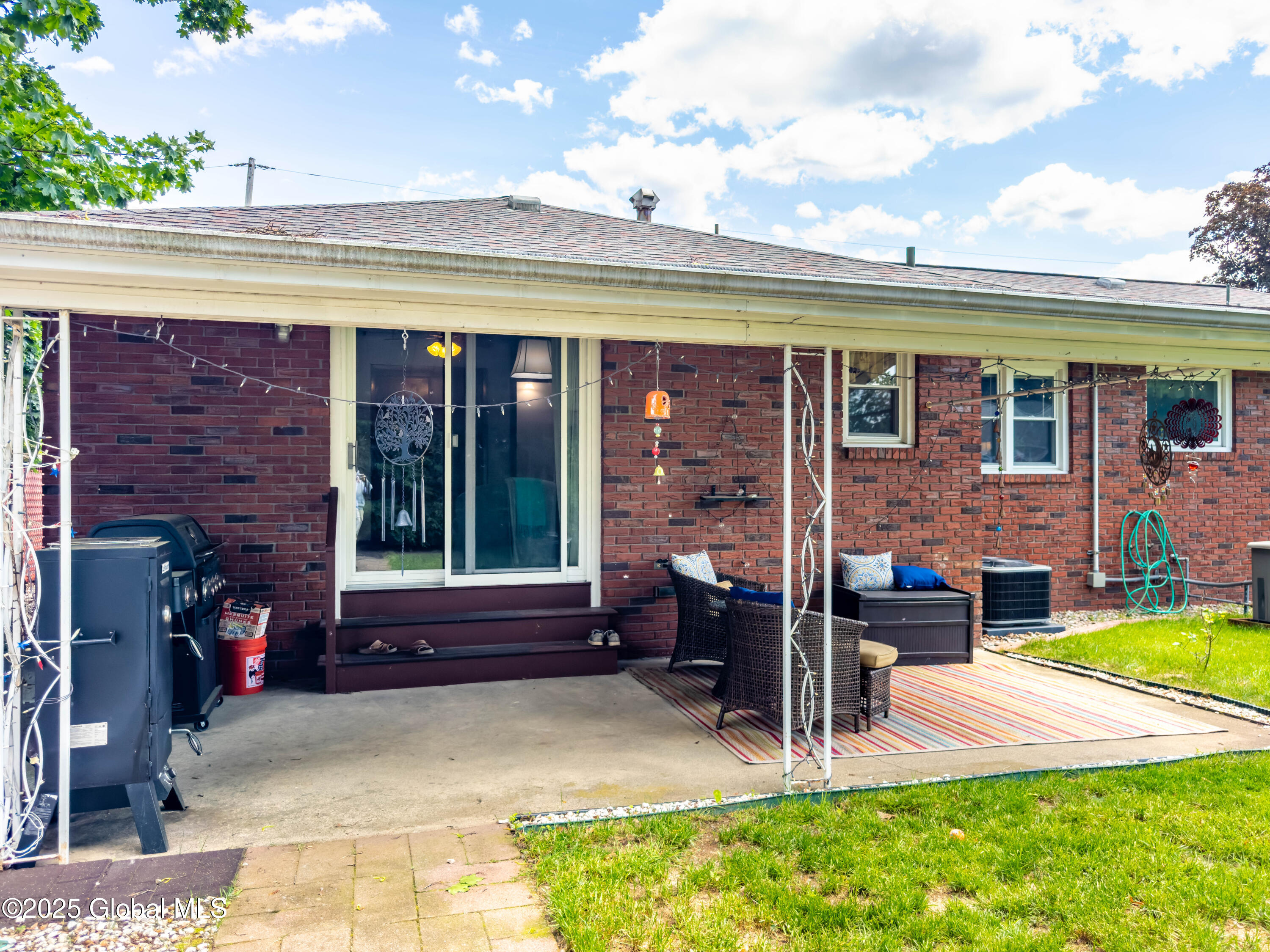 61 Ahl Avenue, Albany, New York image 42