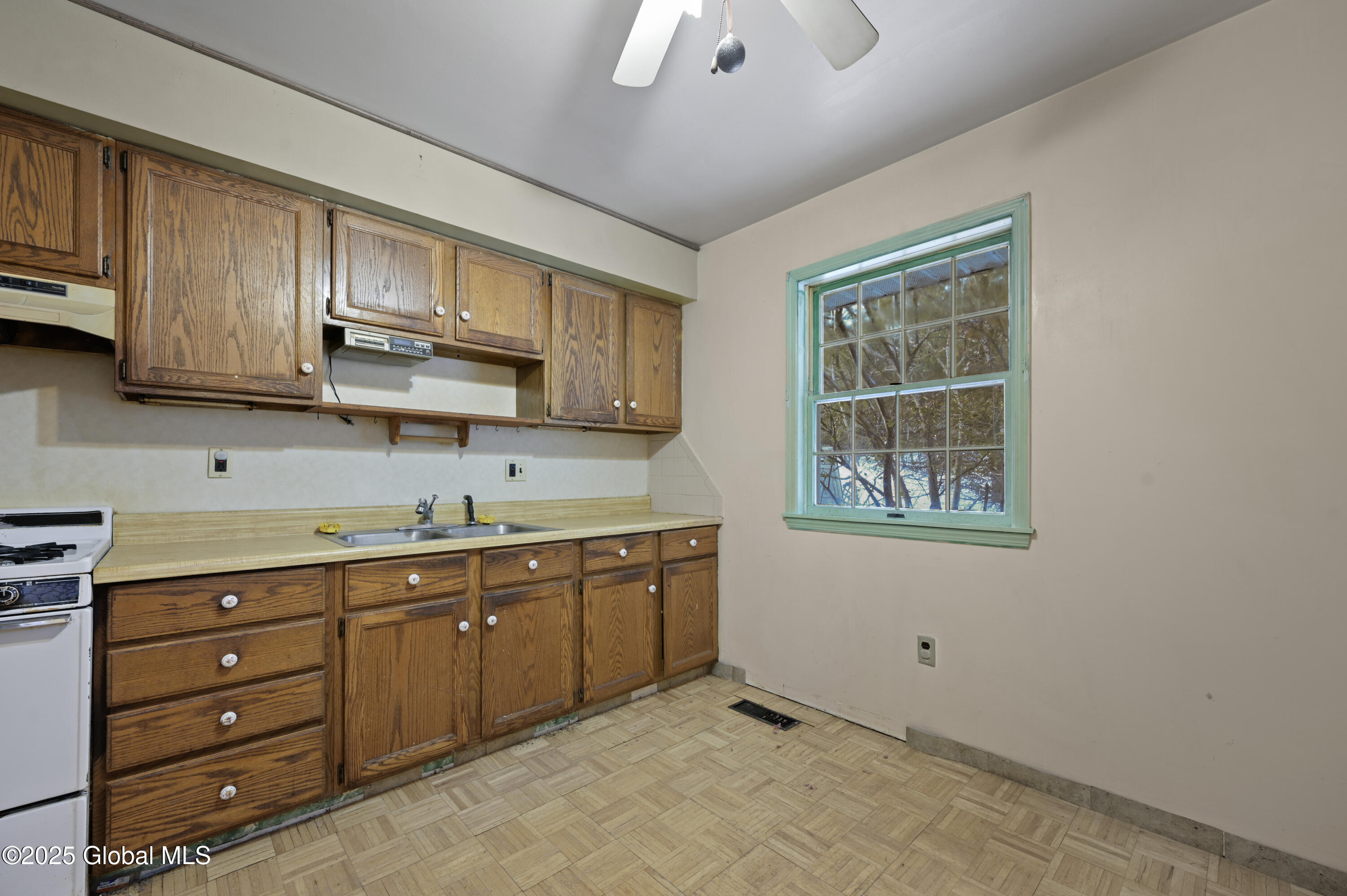 681 Richardson Hill Road, Sidney Center, New York image 27