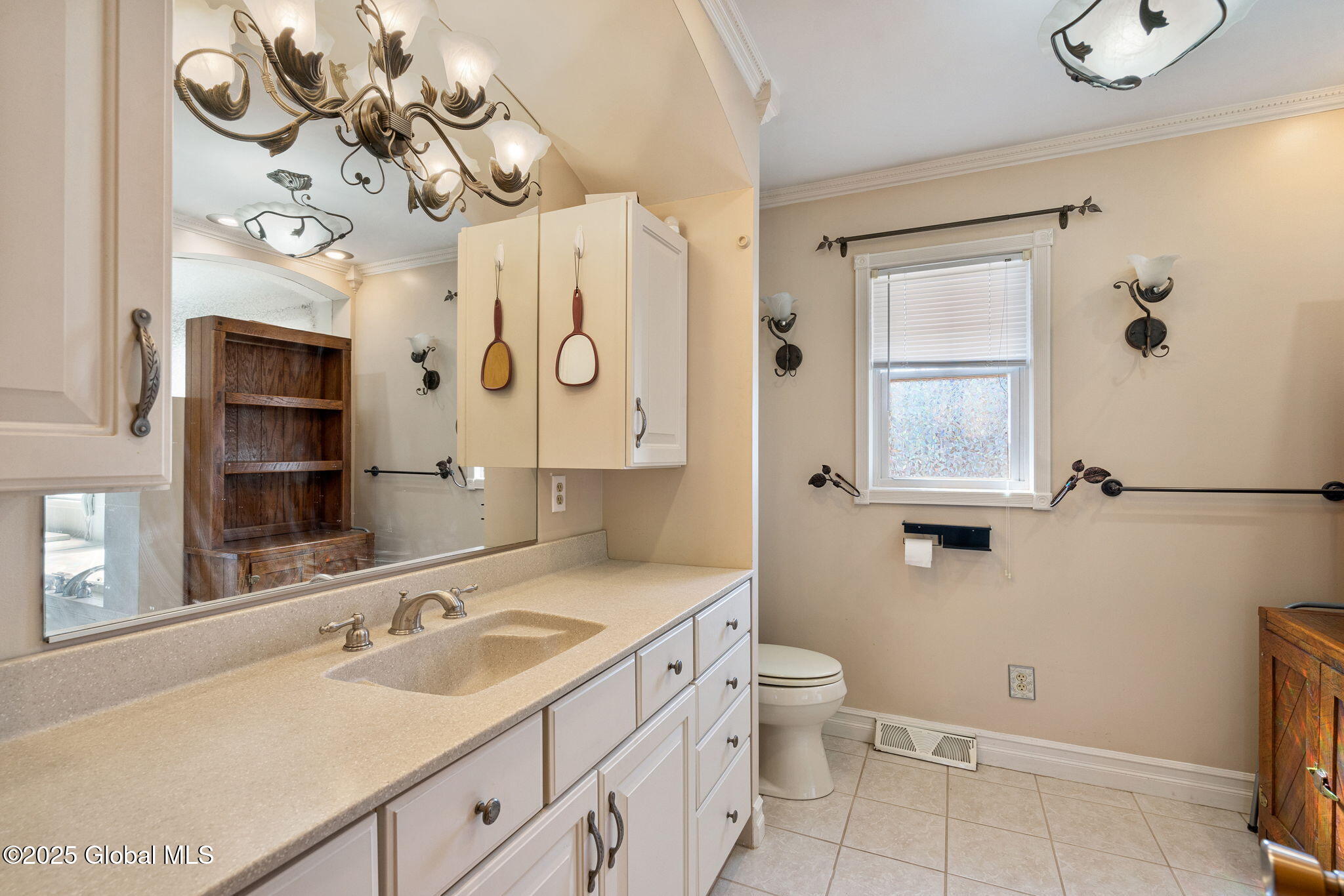 532 Boght Road, Cohoes, New York image 25