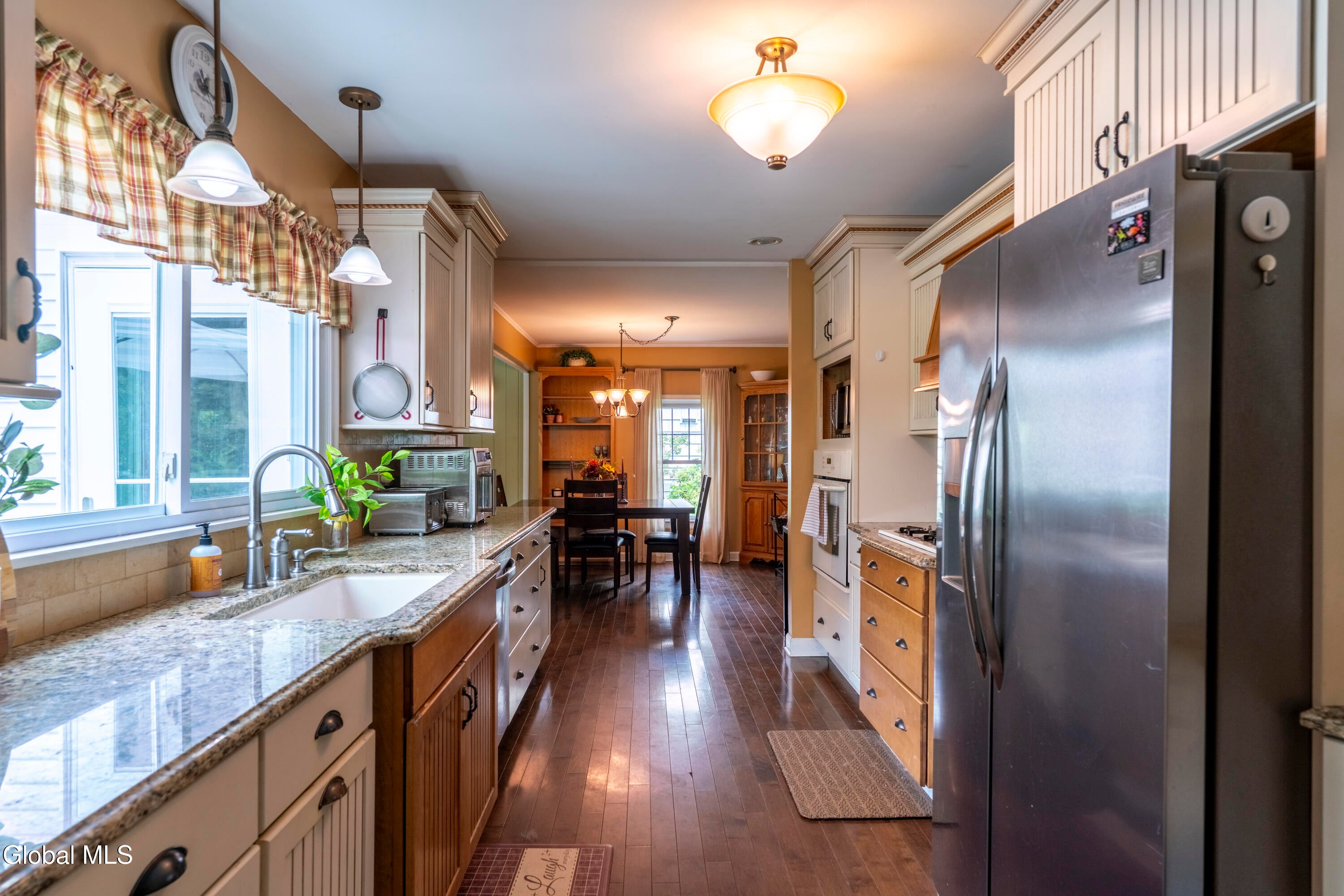 27 Pershing Road