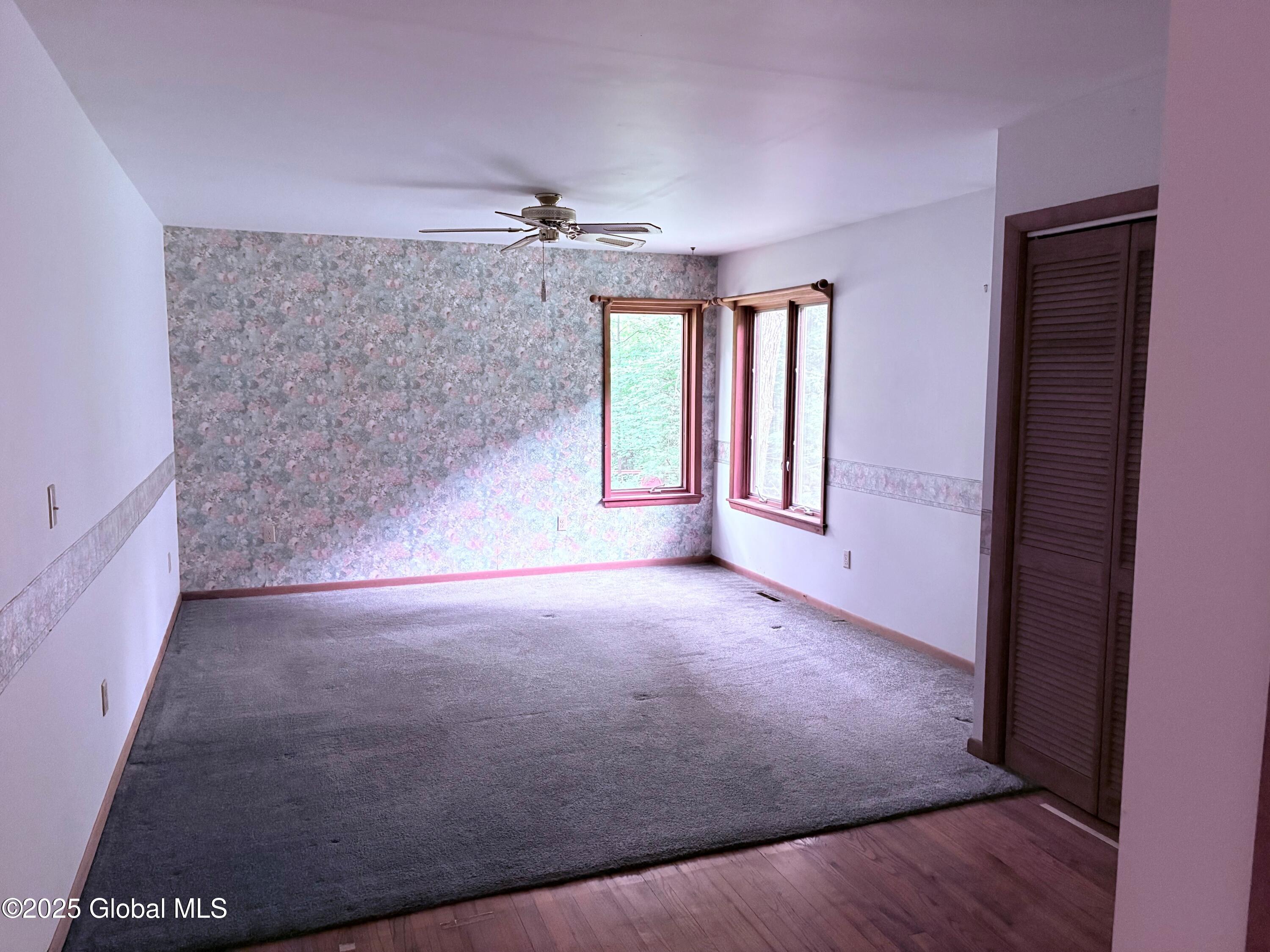 8 Lee Avenue, Rexford, New York image 13