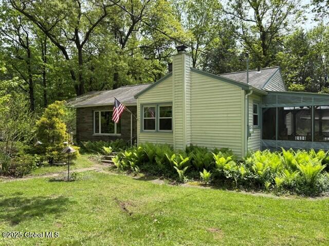 8 Lee Avenue, Rexford, New York image 1