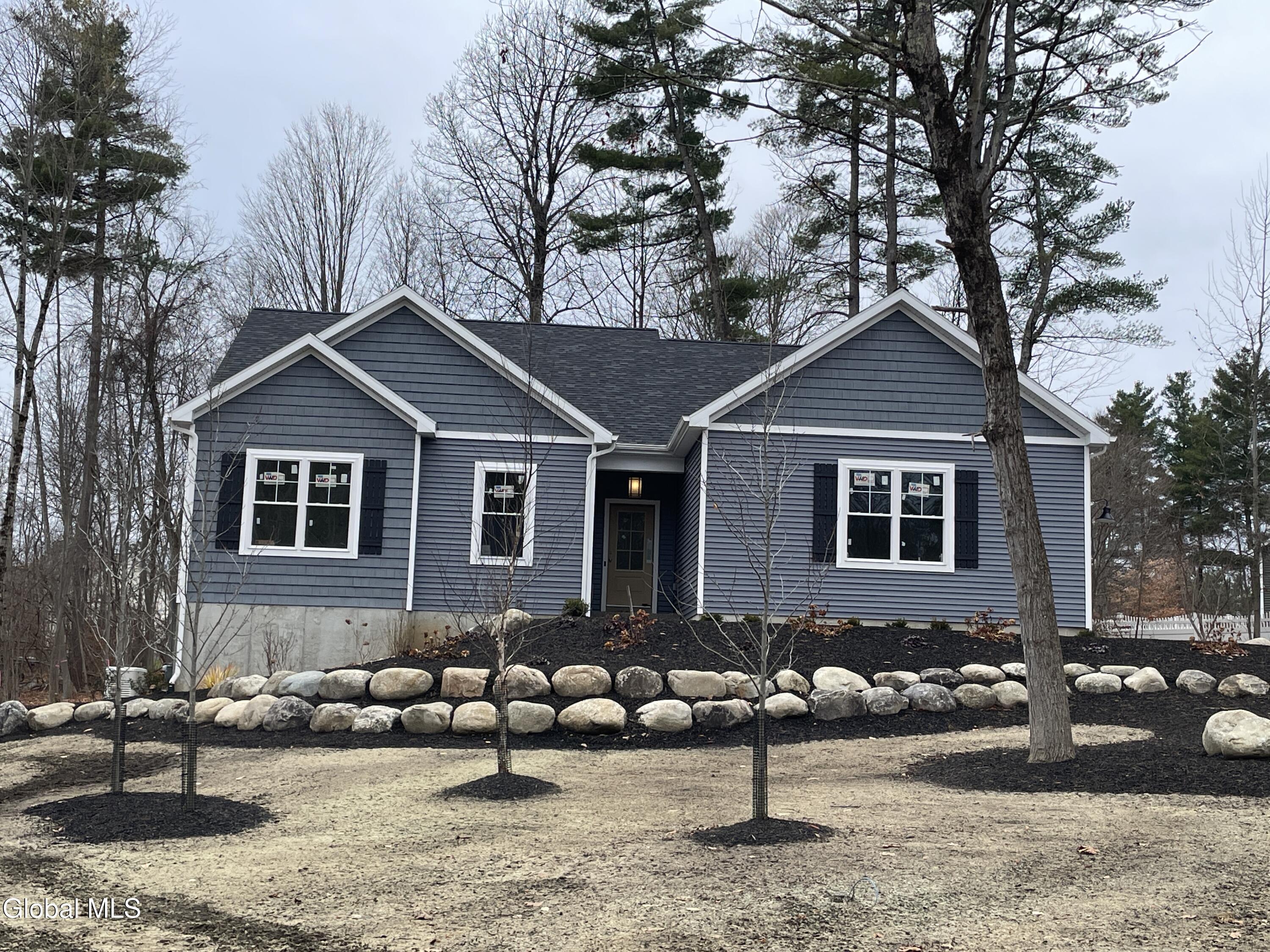 Wilton, New York 12831, United States, 3 Bedrooms Bedrooms, ,2 BathroomsBathrooms,Residential,Pending,134568