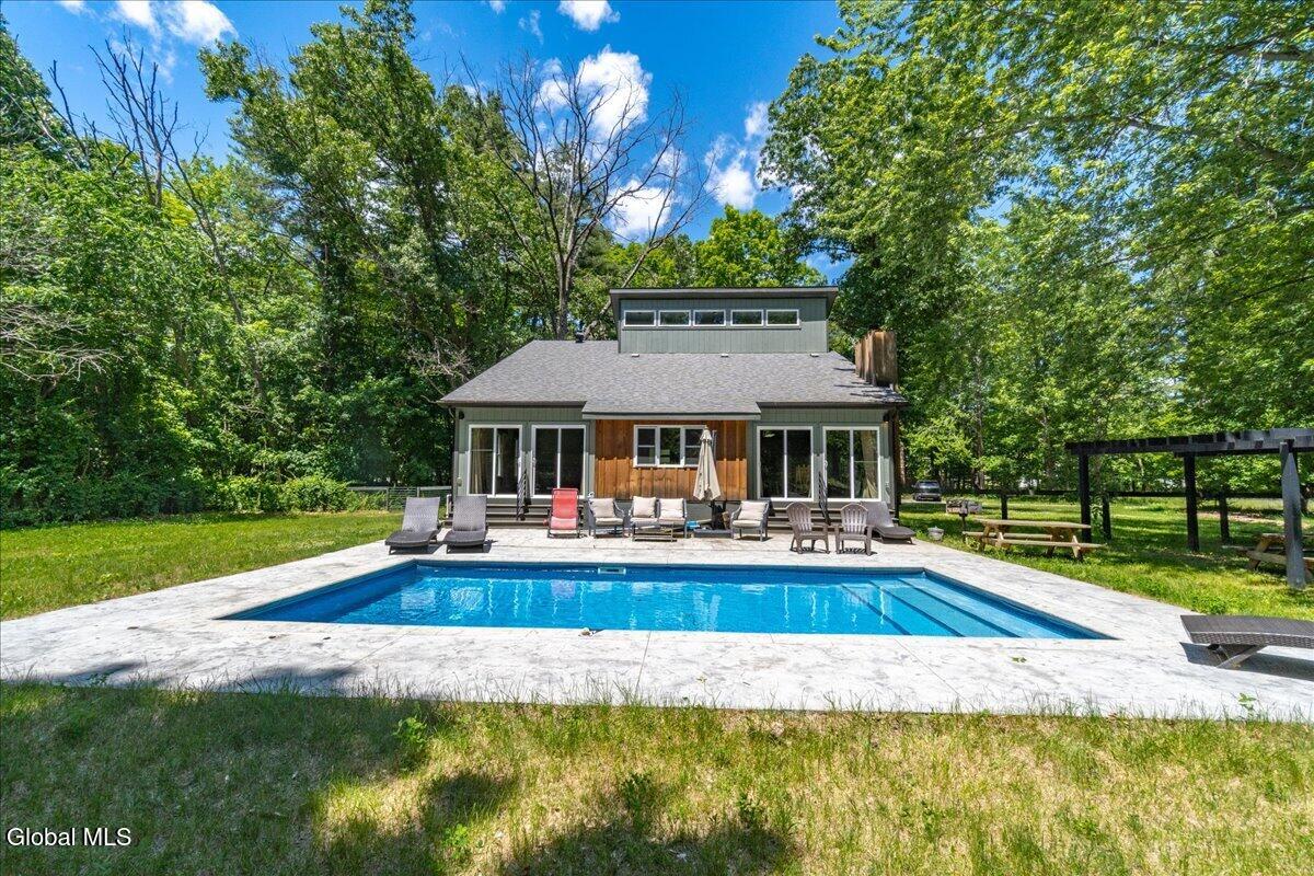 751 Corinth Road