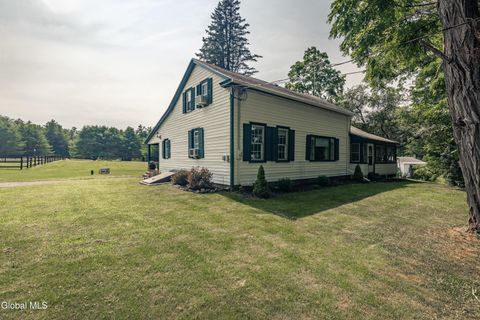Homes For Sale - 7133 Fish House Road<br/> Saratoga County, Galway, NY 12074